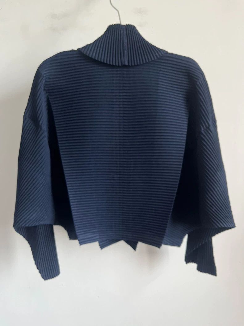 Issey Miyake Issey Miyake size:2 A dark blue pleated cardigan Size S / US 4 / IT 40 - 2 Thumbnail