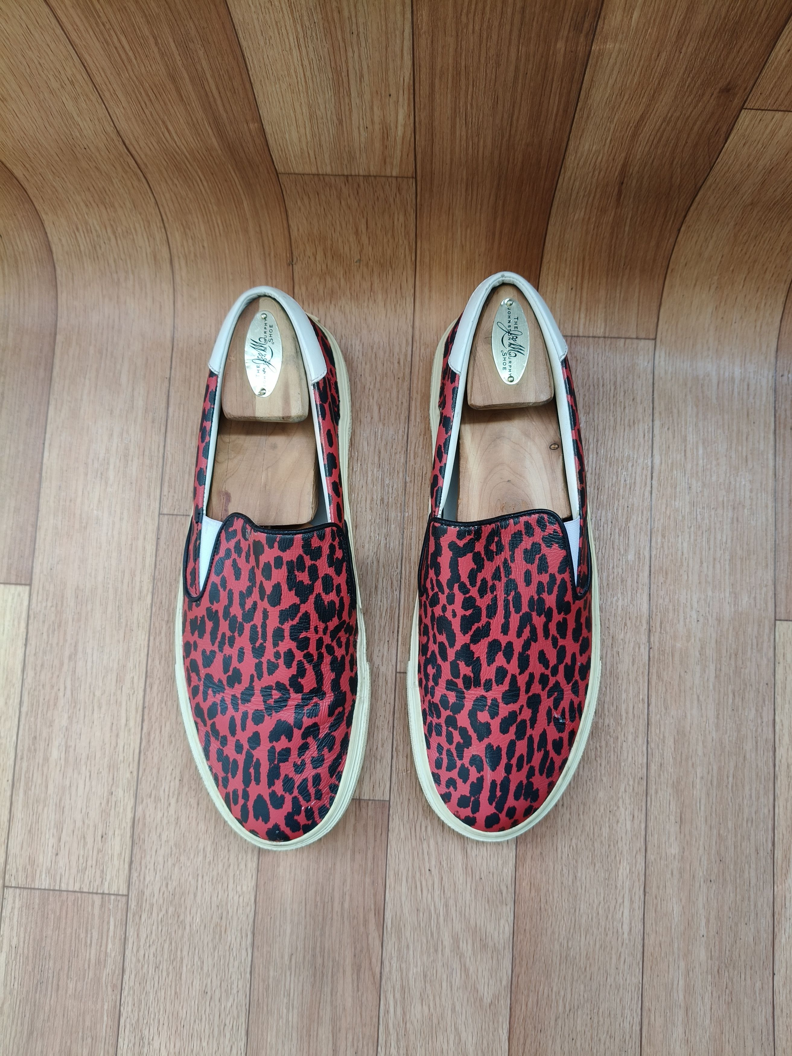Saint Laurent Paris 🩸🎱 Saint Laurent red babycat Size US 8 / EU 41 - 8 Thumbnail