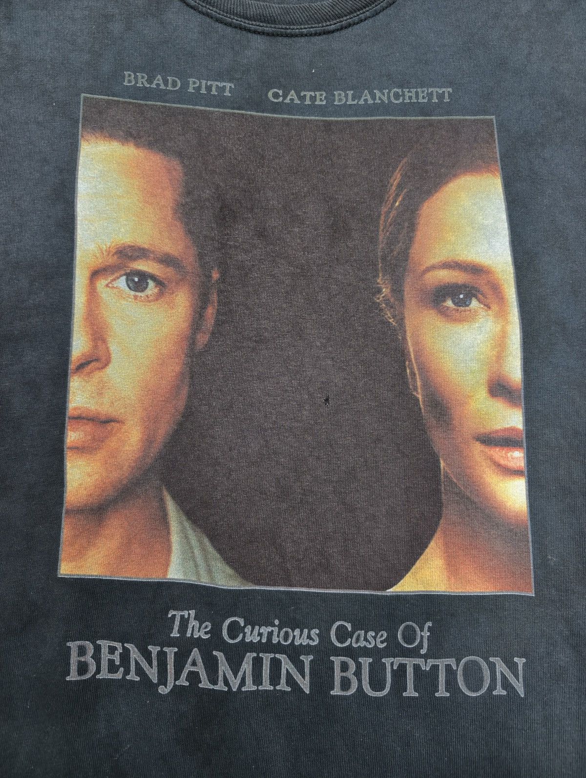 Vintage Benjamin button Movie Tshirt Size US XL / EU 56 / 4 - 5 Thumbnail