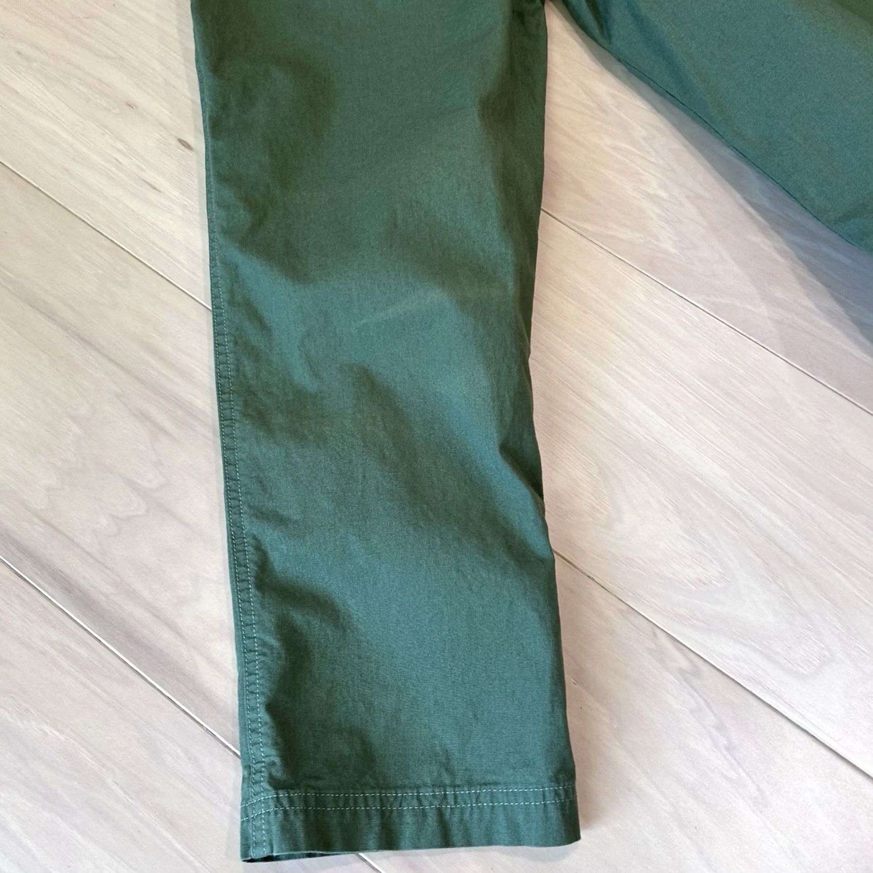 Patagonia Patagonia Capris Buffalo Green Women's 2 Casual Pants Cotton Twill Stretch Pockets Zipper Button Size ONE SIZE - 4 Thumbnail