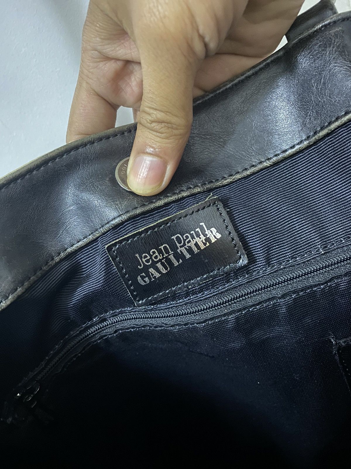 Jean Paul Gaultier Rare AW 2001 Vintage Jean paul gaultier Satan/gargoyle Size ONE SIZE - 9 Thumbnail