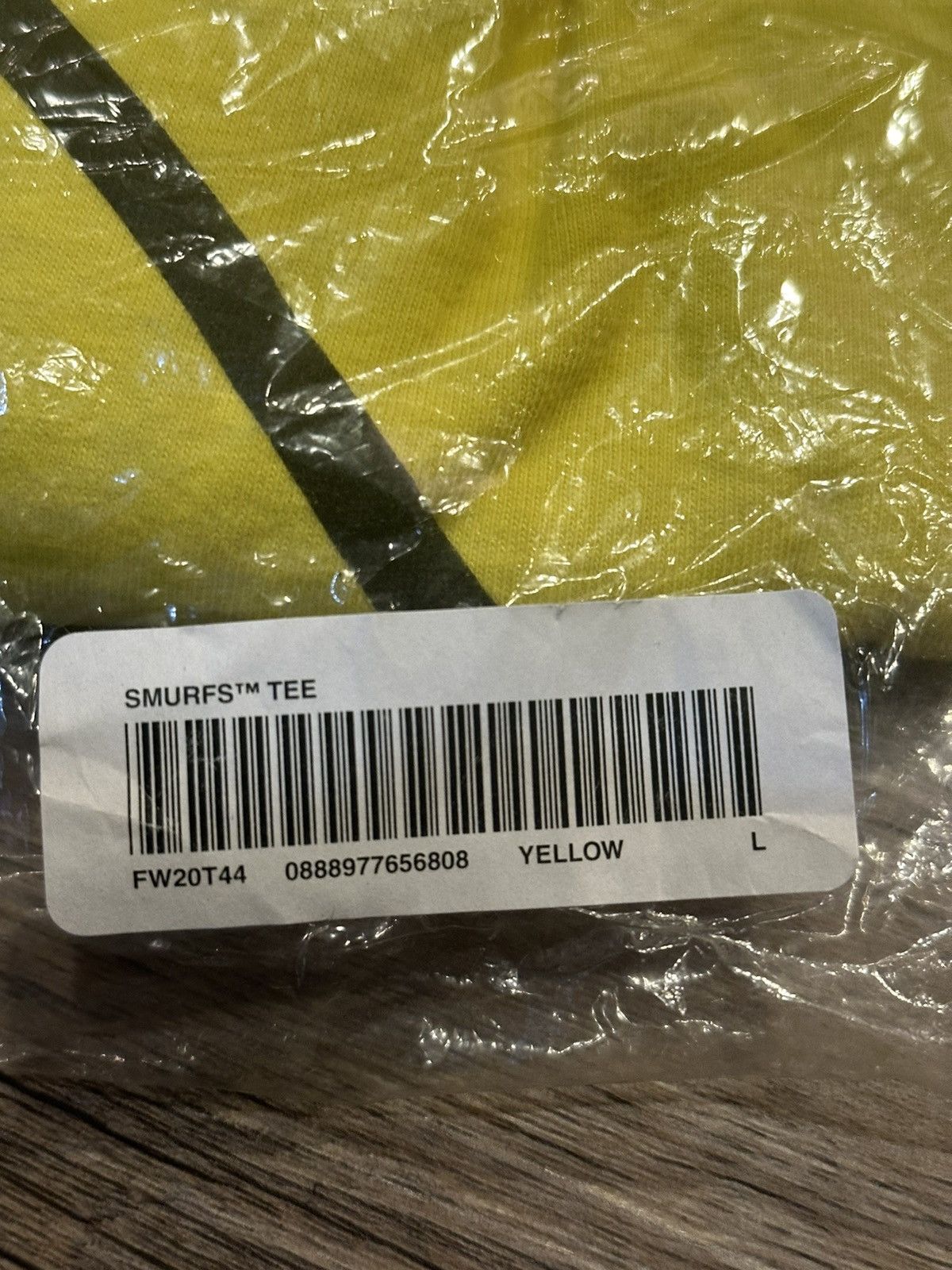 Supreme Supreme/Smurfs Tee Size US L / EU 52-54 / 3 - 3 Thumbnail