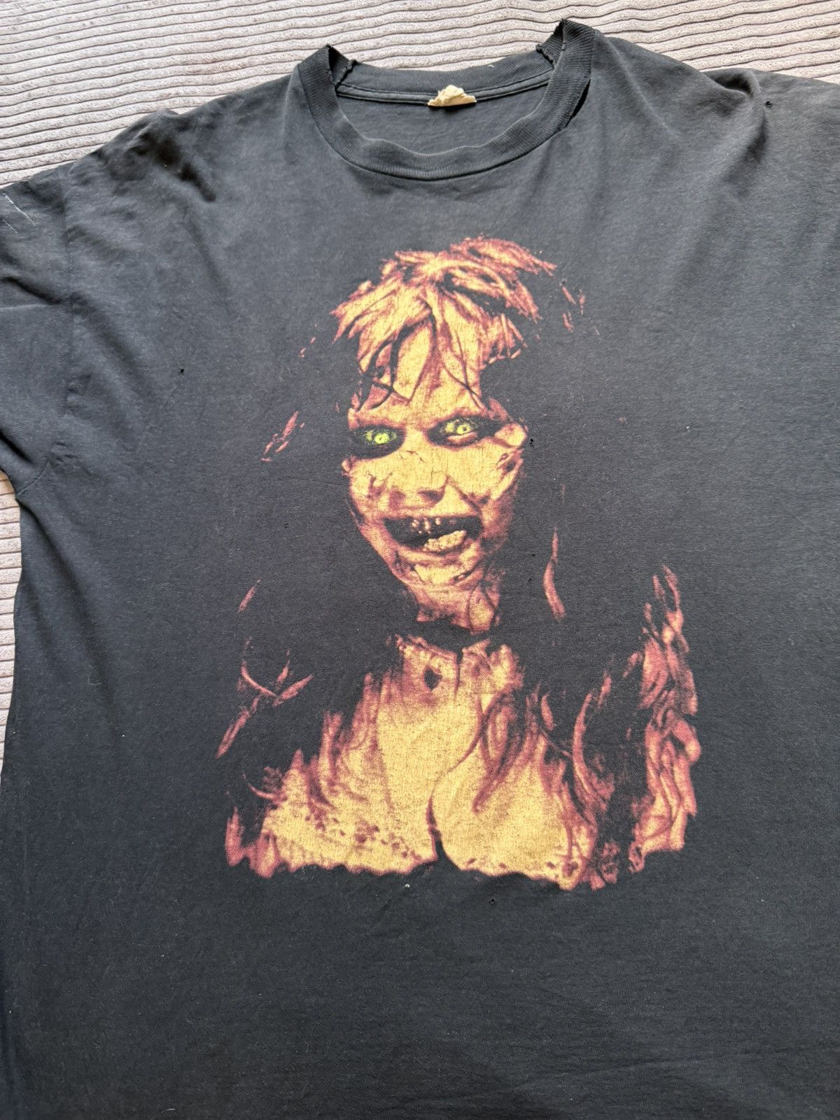 Band Tees 90s Vintage The Exorcist Horror Movie Film Band Tee Shirt Xl Size US XL / EU 56 / 4 - 17 Thumbnail