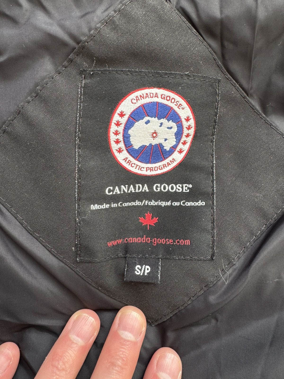 Canada Goose Canada Goose MONTEBELLO parka heritage coyote fur trim Size S / US 4 / IT 40 - 10 Thumbnail