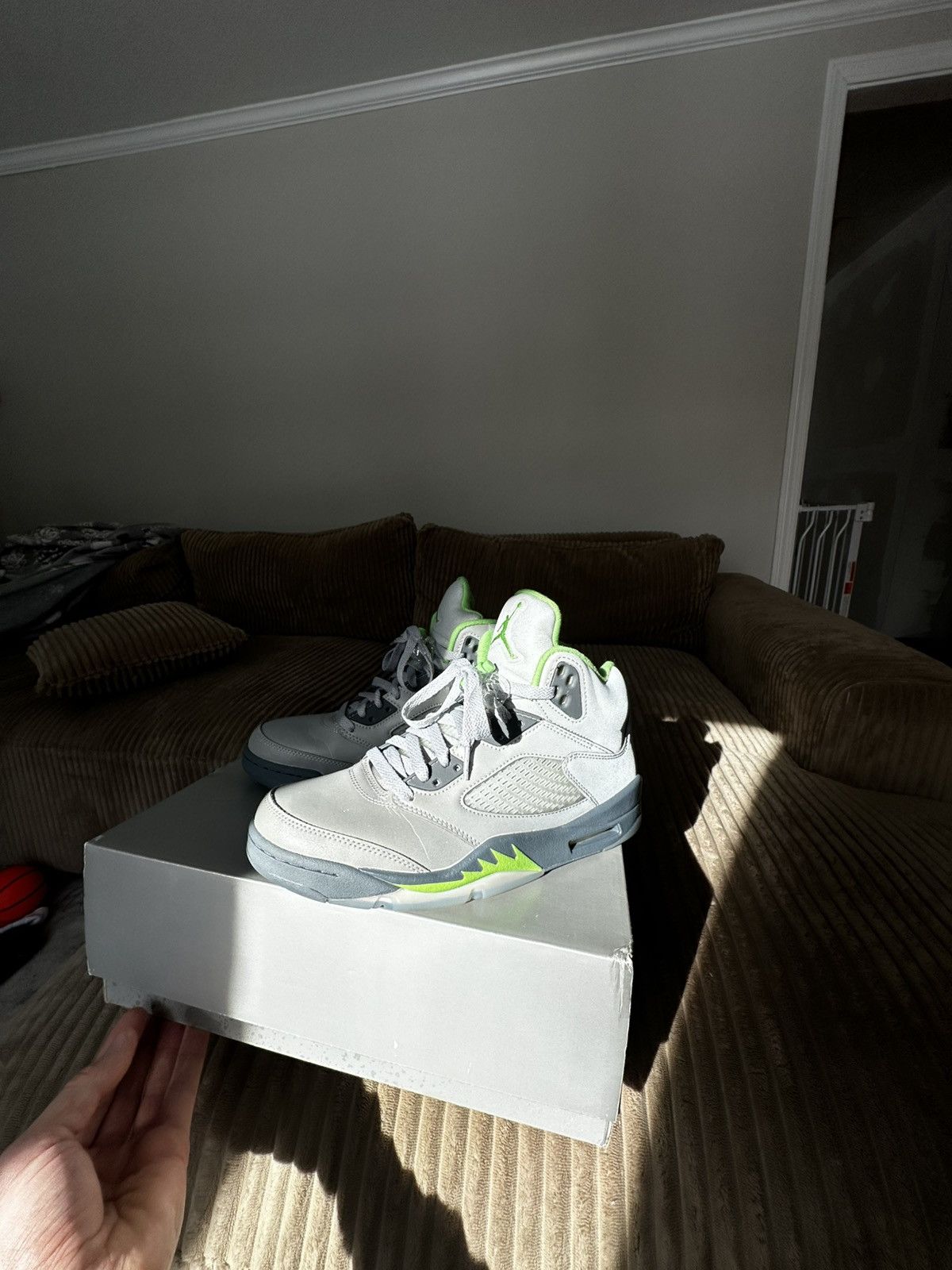 Nike Air Jordan retro 5 ‘ Green Bean ‘ 2022 Size US 8 / EU 41 - 12 Thumbnail