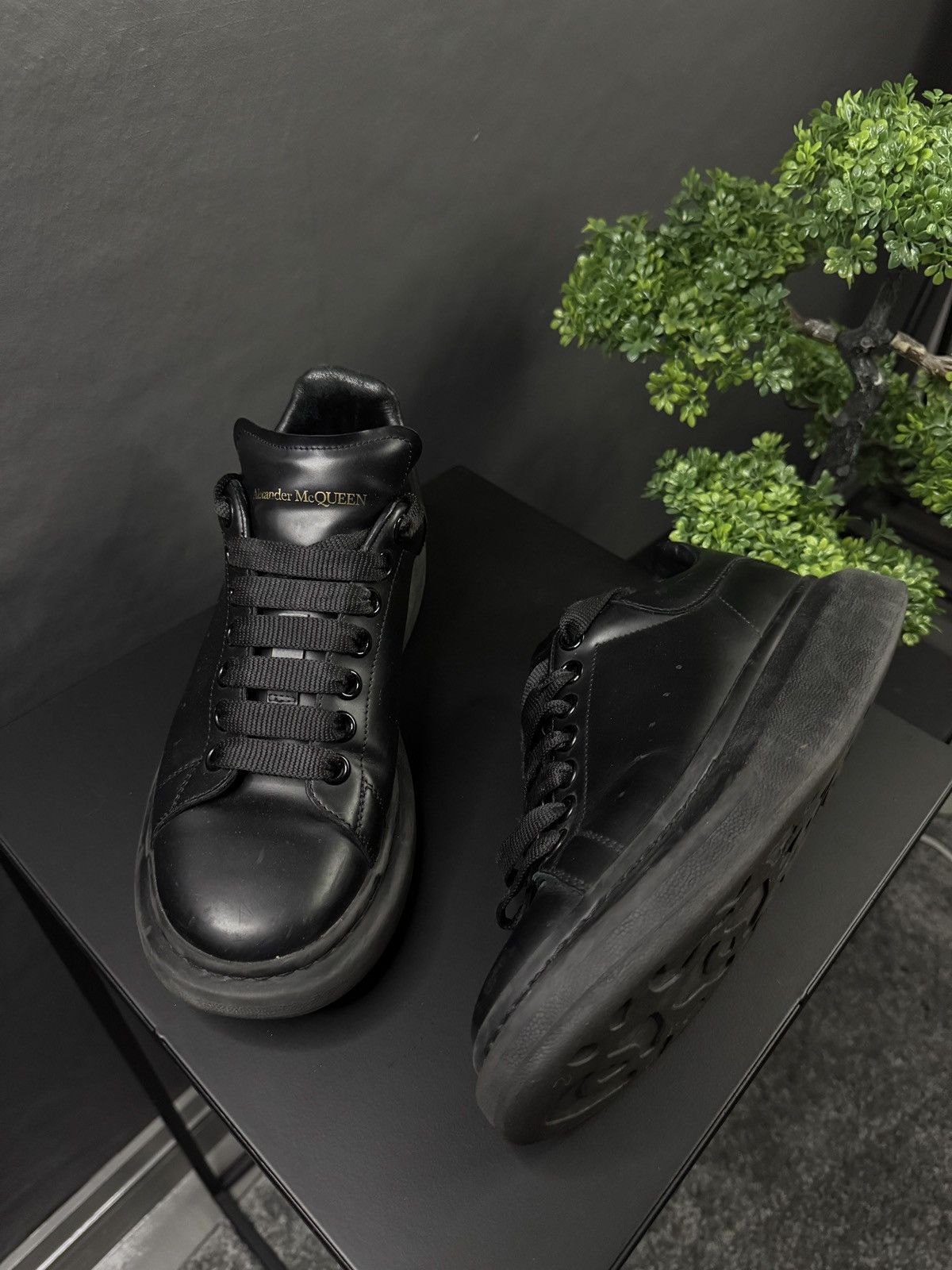 Alexander McQueen Alexander Mcqueen oversized Size US 6.5 / EU 39-40 - 1 Thumbnail