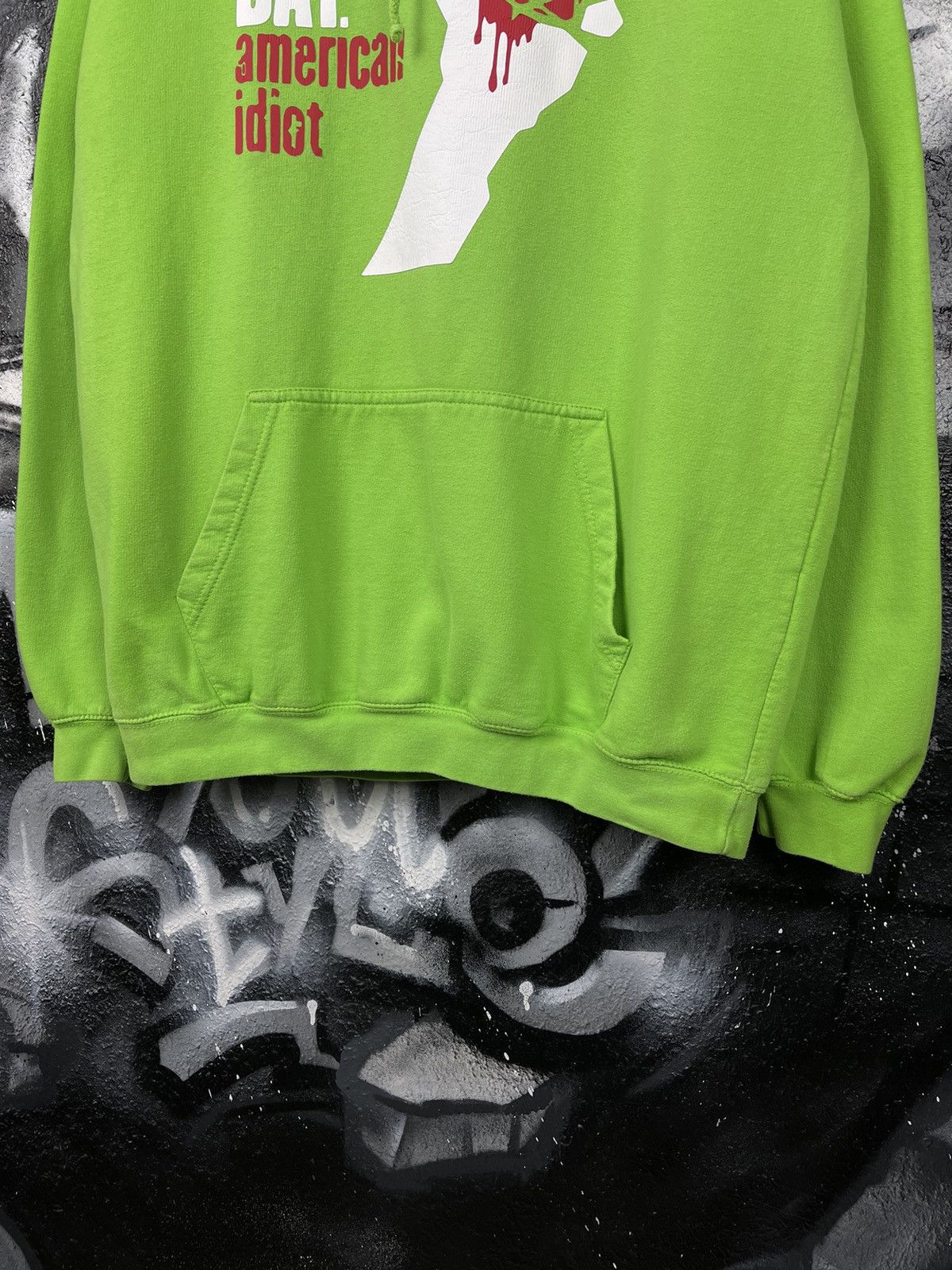 Band Tees Vintage Green Day American Idiot Green Hoodie Size XL Size US XL / EU 56 / 4 - 5 Thumbnail