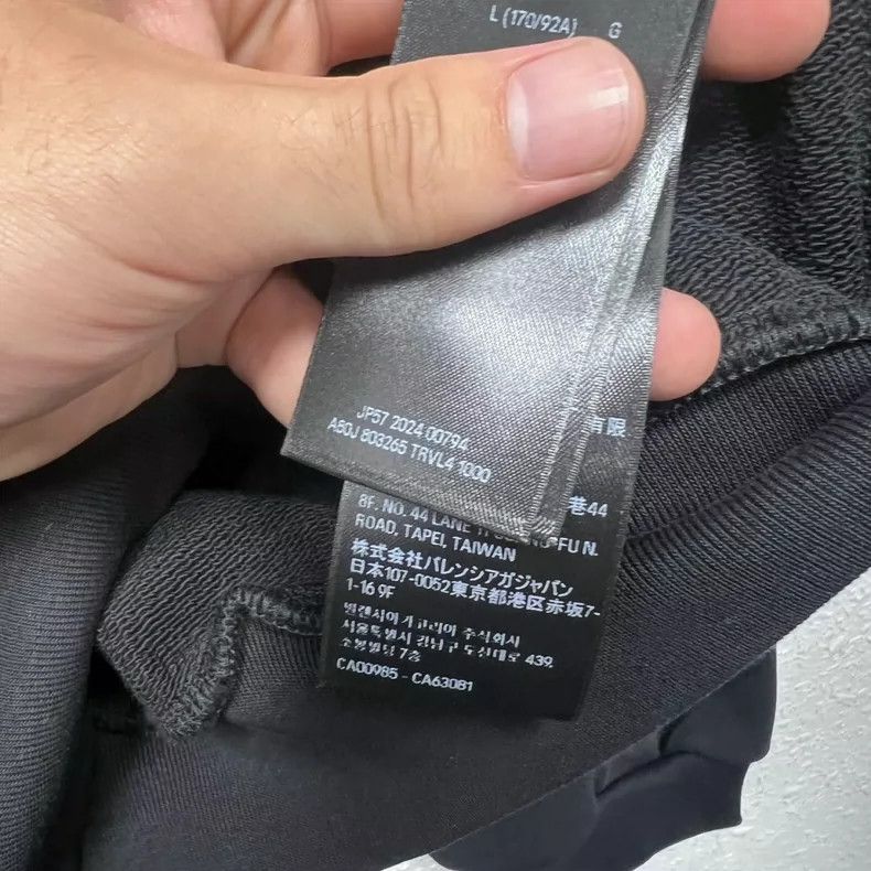 Balenciaga Balenciaga Crystal Logo Hoodie Size US L / EU 52-54 / 3 - 5 Thumbnail
