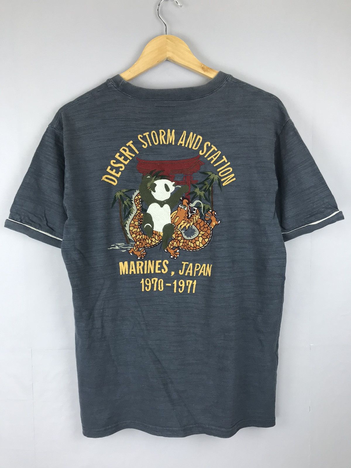 Japanese Brand × Vintage Vtg Desert Storm And Station Marines Japan Embroidery Tshirt Size US M / EU 48-50 / 2 - 1 Thumbnail