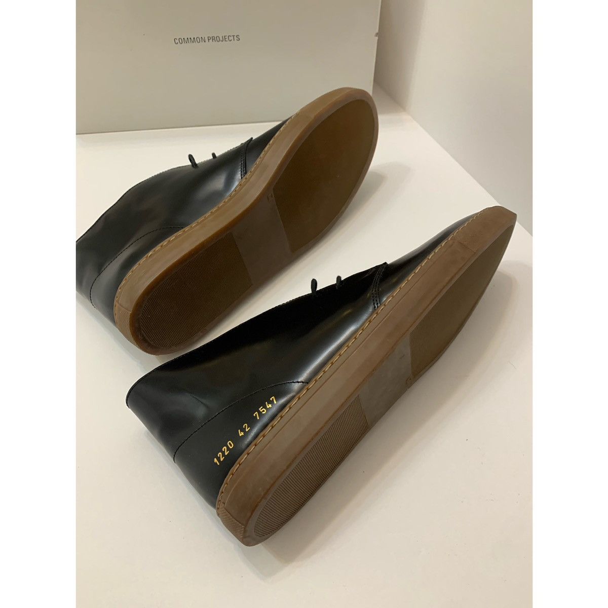Common Projects COMMON PROJECTS CHUKKA SHINY BLACK BOOT Size US 9 / EU 42 - 15 Thumbnail