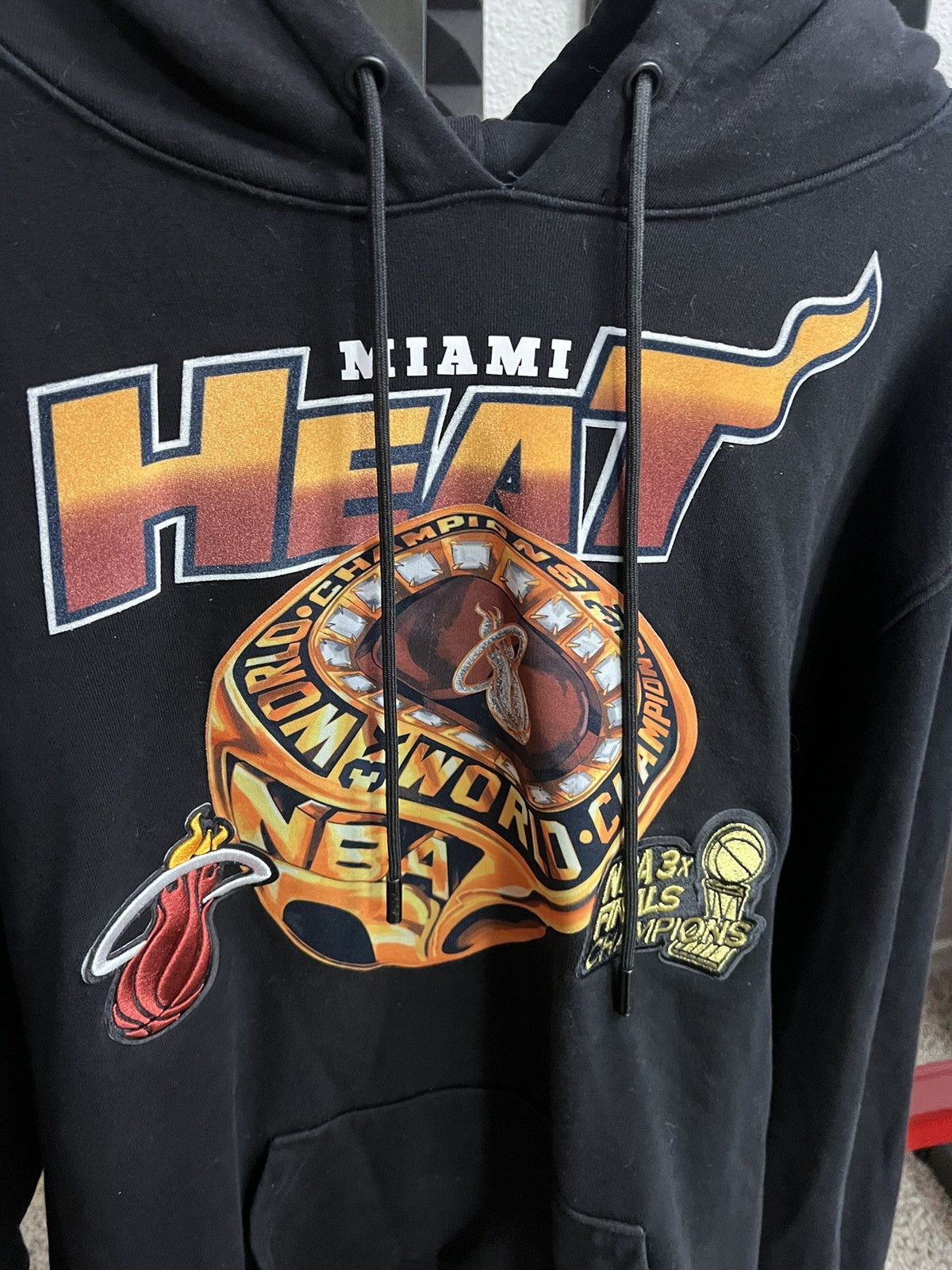 NBA Miami Heat Pro Embroidered Patch Hoodie Size US XXL / EU 58 / 5 - 3 Thumbnail