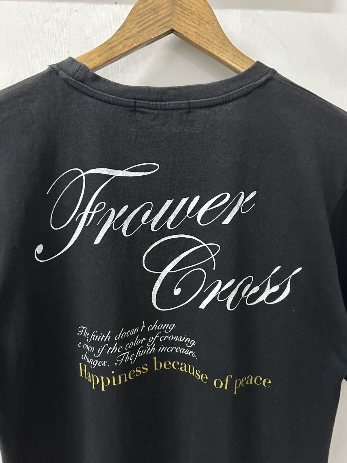 20471120 Commontage Gothic Style Golden Cross Quotes Healing Feeling Size US M / EU 48-50 / 2 - 7 Thumbnail