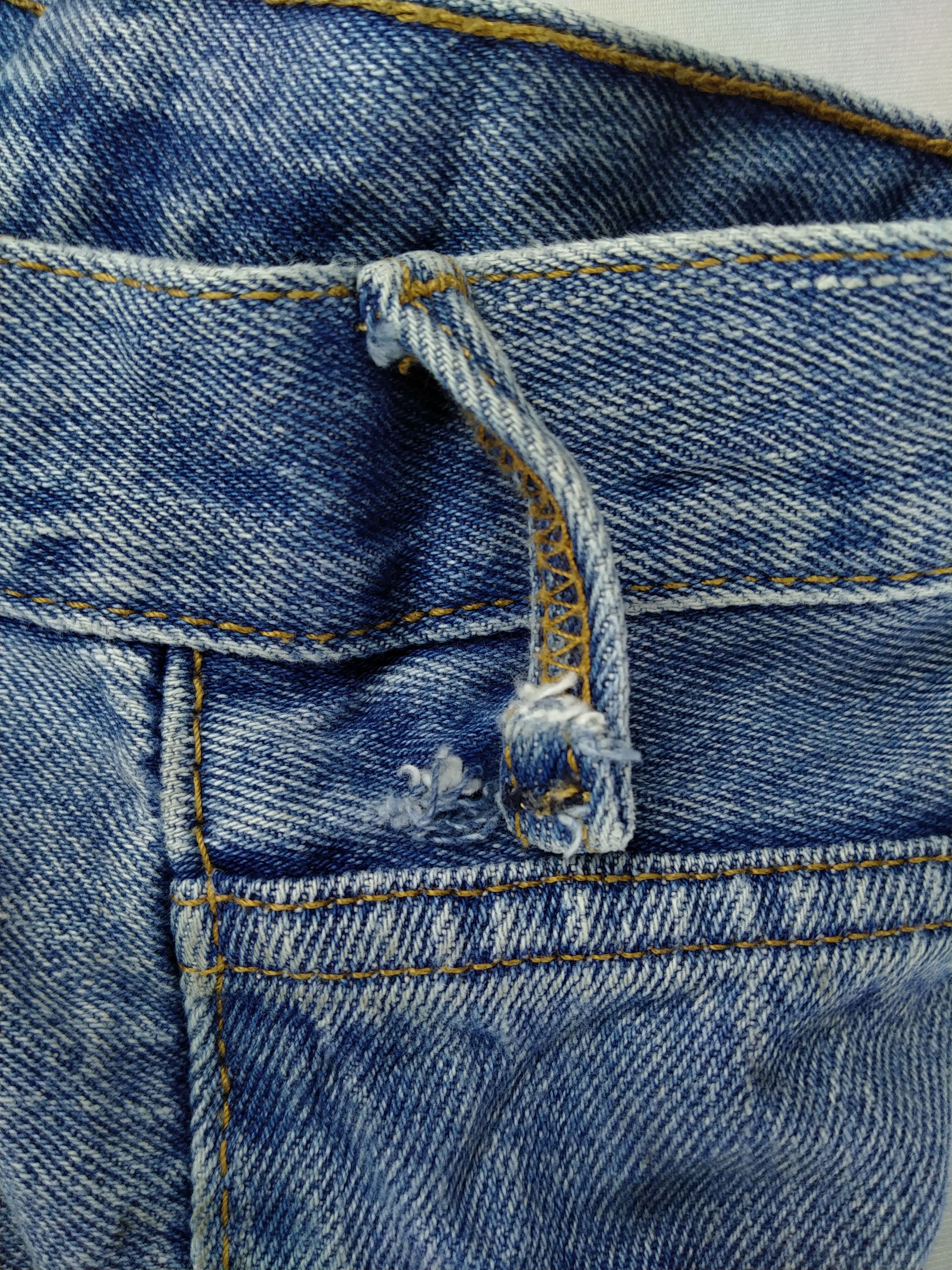Levi's Light Wash Vintage Levi's 550 Denim 36x34 -JN161 Size US 36 / EU 52 - 16 Thumbnail