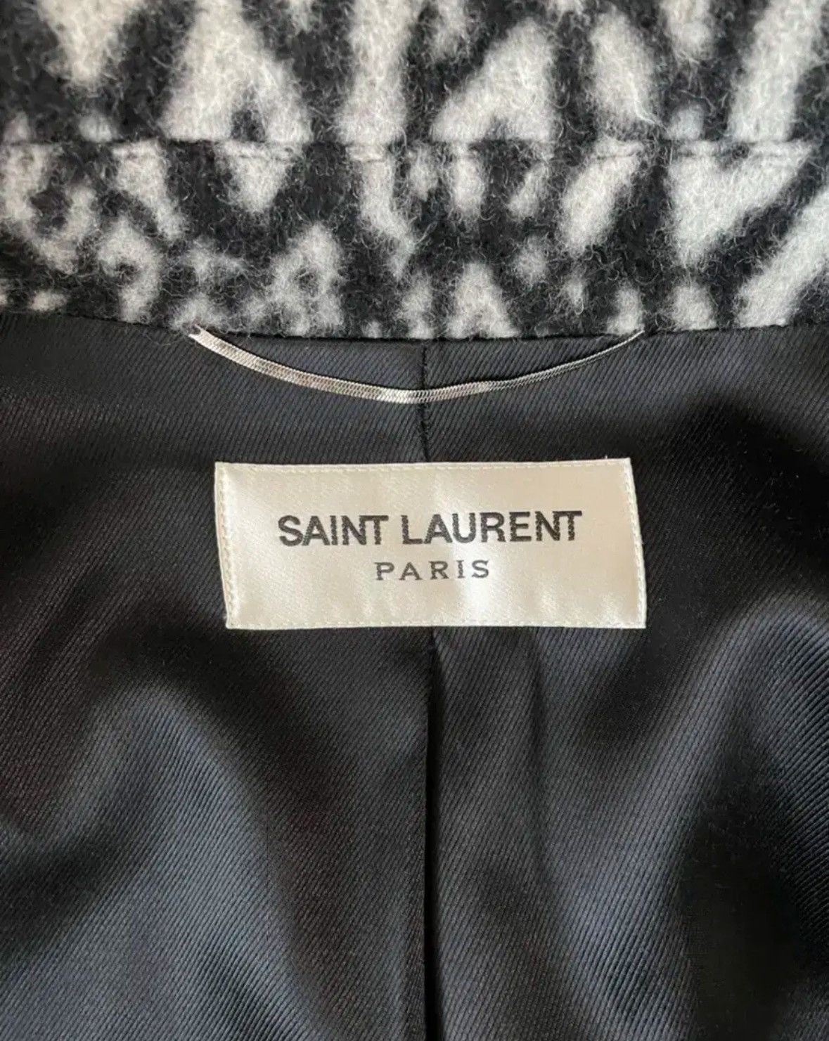 Saint Laurent Paris Saint laurent 15FW leopard mohair single coat sz52 Size US L / EU 52-54 / 3 - 3 Thumbnail