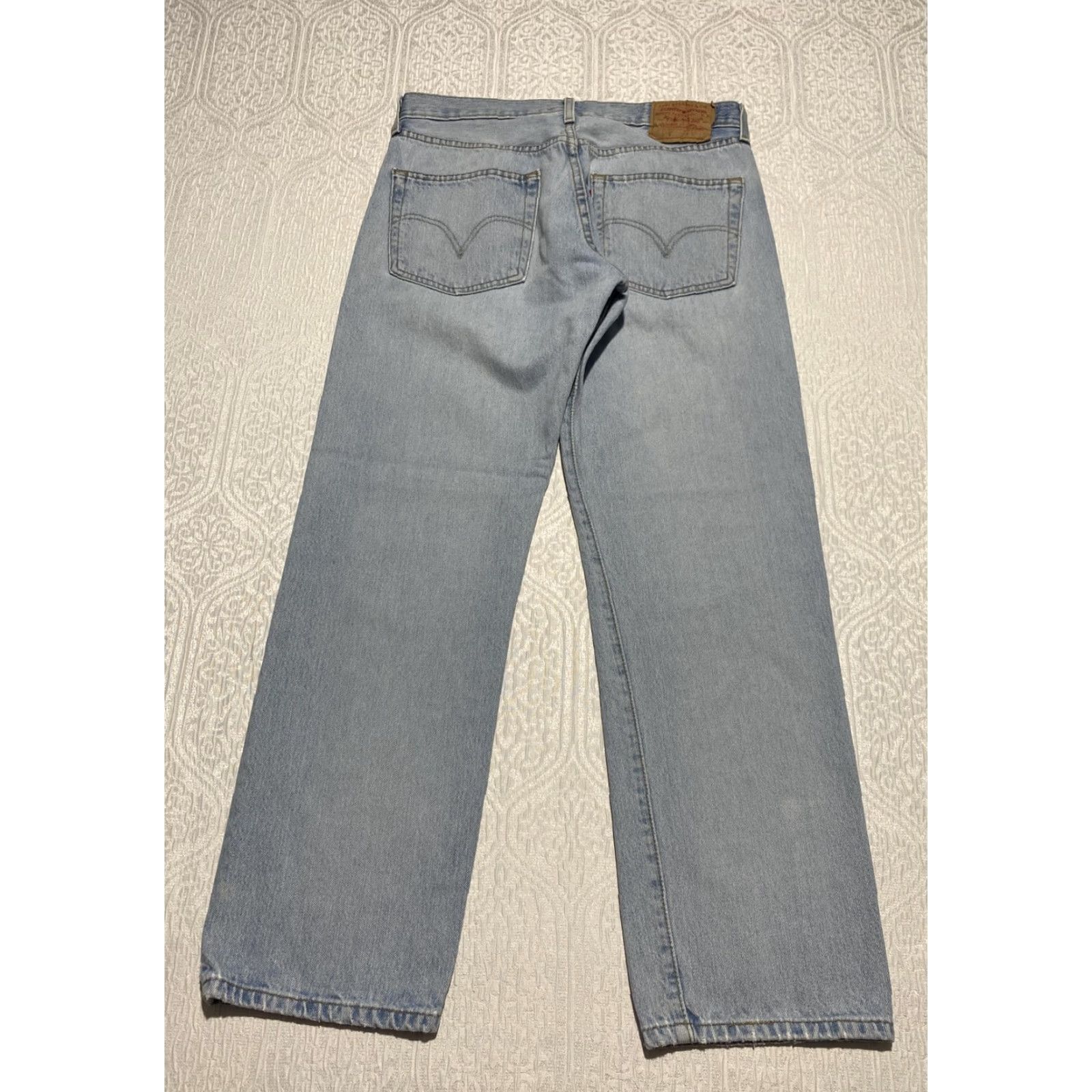 Levi's VINTAGE Levi's 501 Jeans Mens 33x30 Denim Blue 501-0134 Straight Leg Button Fly 5-Pocket Jeans Mens Regular Slim? Size US 33 - 5 Thumbnail