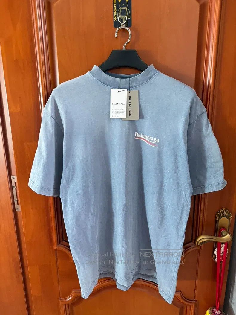Balenciaga Balenciaga Misty Blue Cola Print Short Sleeve XS Size Size US XS / EU 42 / 0 - 1 Thumbnail