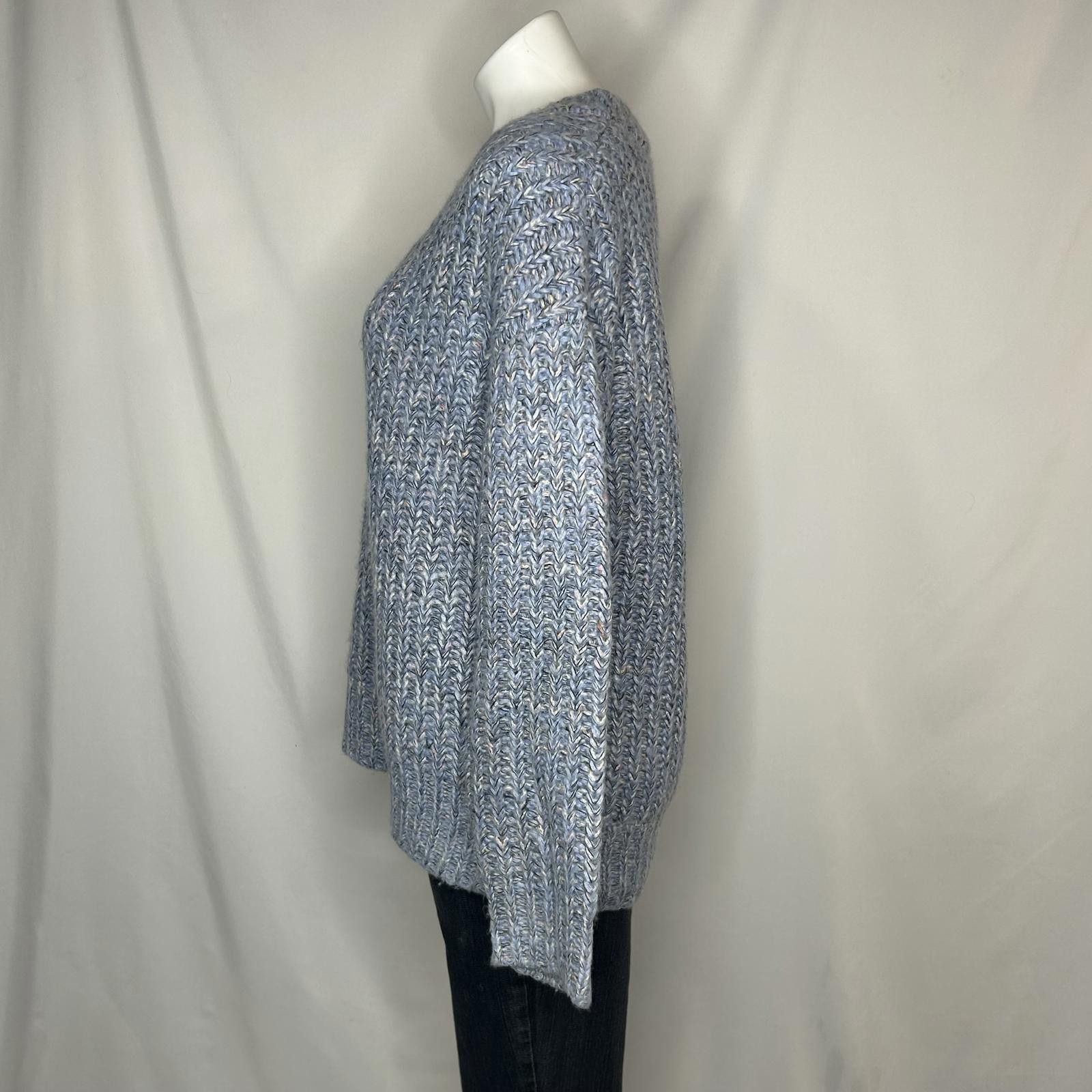 Designer For the Republic, Blue Chunky Knit V Neck Sweater, Medium Size M / US 6-8 / IT 42-44 - 4 Thumbnail