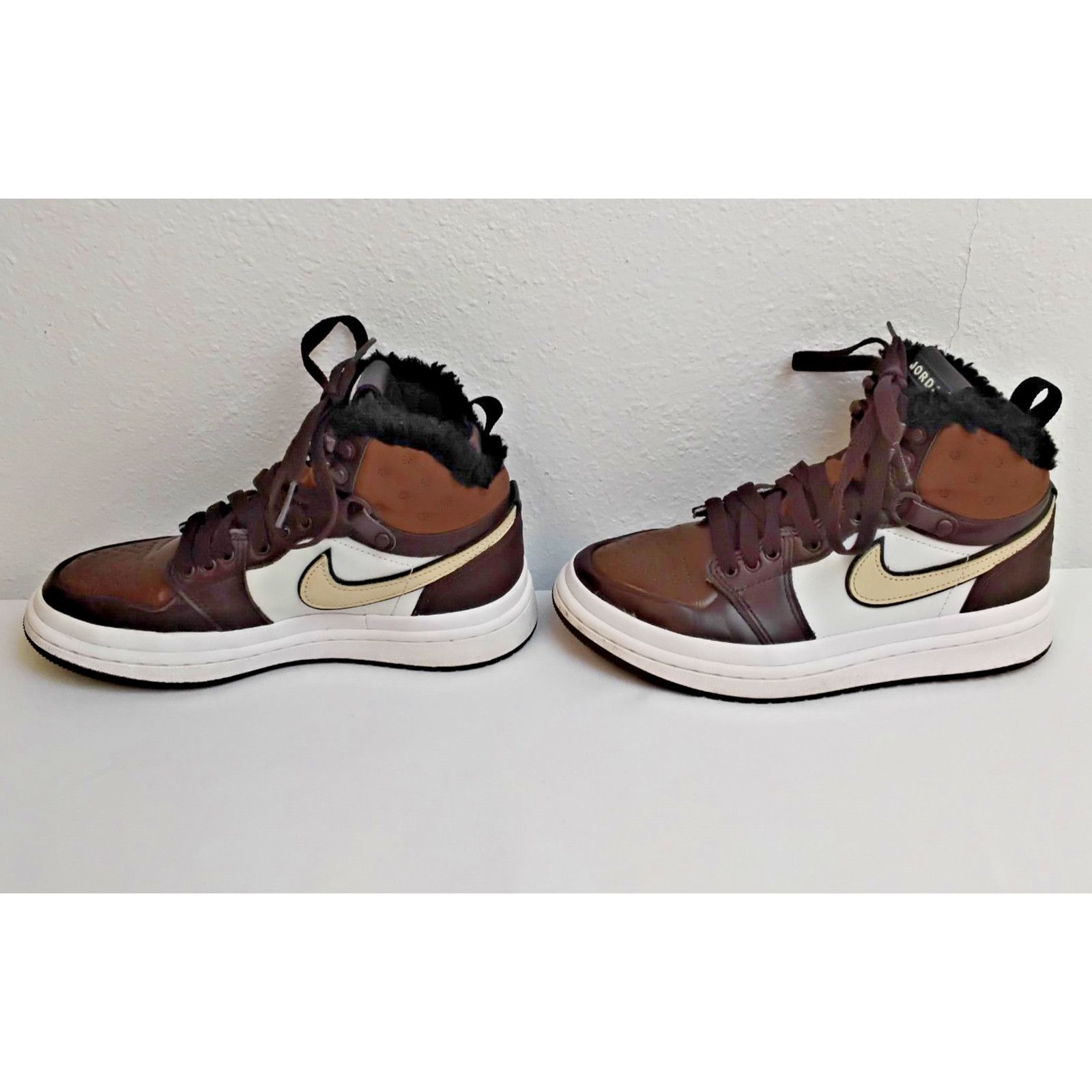Nike Nike Air Jordan 1 High Top Sneaker W's 5 Acclimate Chocolate Size US 5 / IT 35 - 4 Thumbnail
