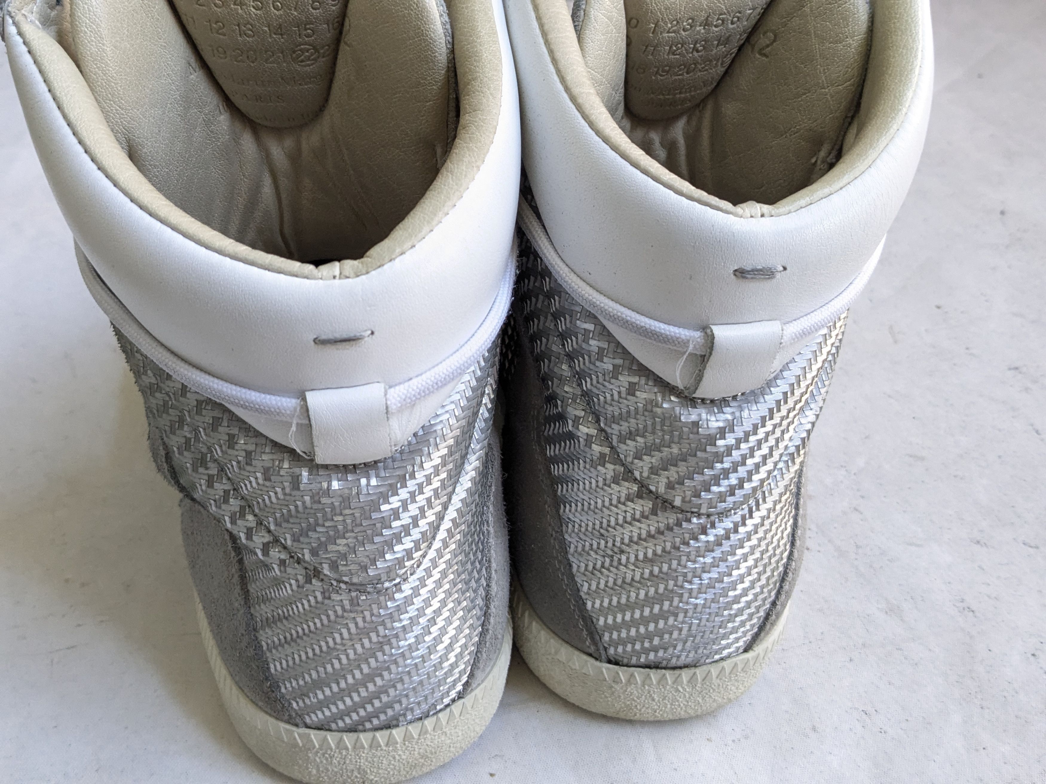 Maison Margiela Maison Margiela High Tops Sneakers 9 42 White Silver Size US 9 / EU 42 - 14 Thumbnail