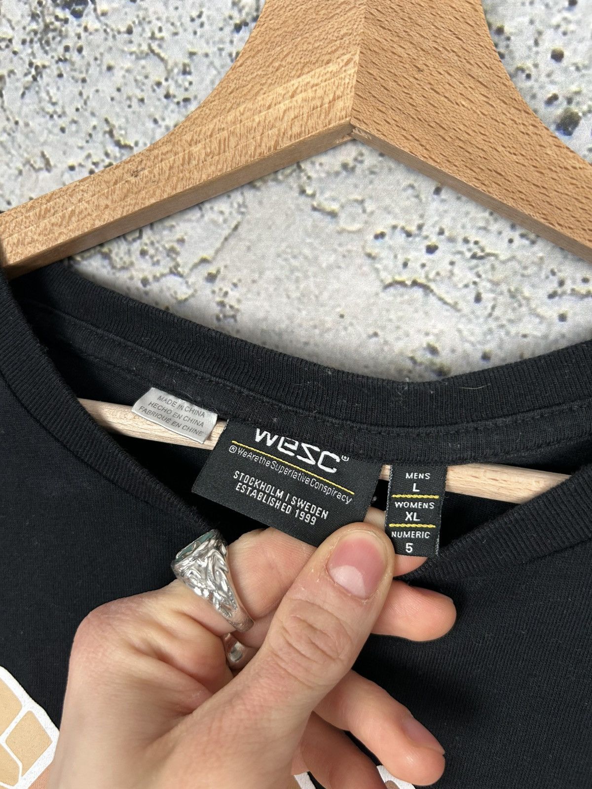 Other WESC Graphic Tee Skate Bmx Streetwear Vintage Hype Size US L / EU 52-54 / 3 - 5 Thumbnail