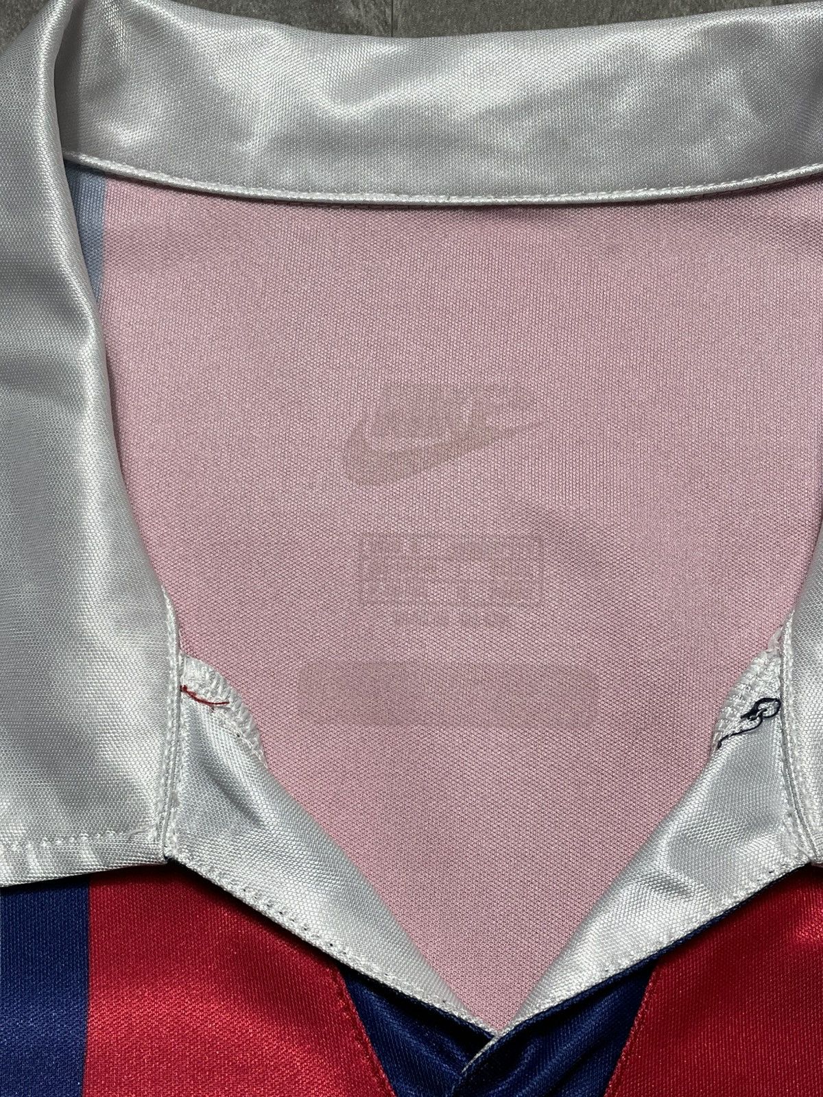 Nike Nike PSG Paris Saint Germain 1998 1999 Away Soccer Jersey Size US S / EU 44-46 / 1 - 10 Thumbnail