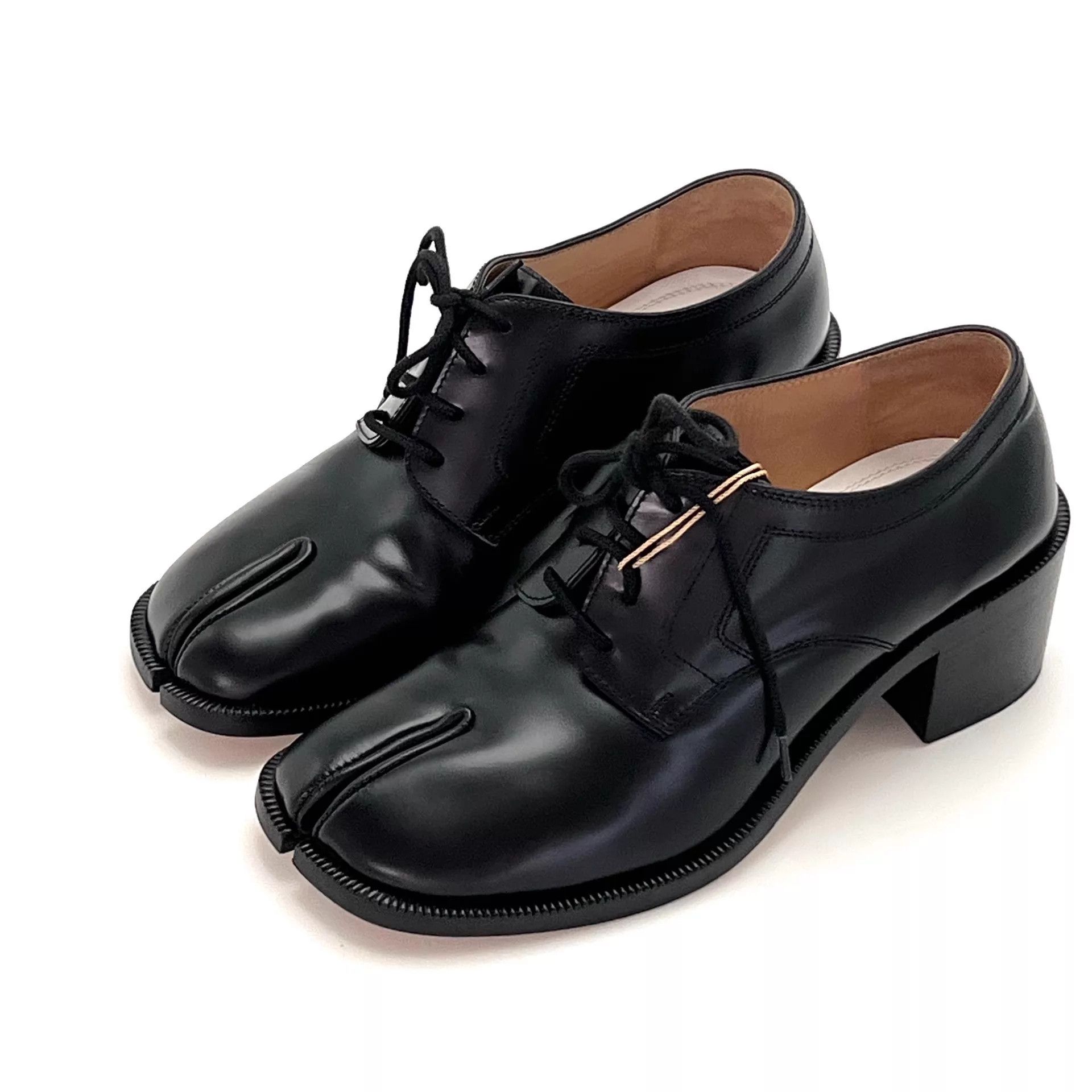 Maison Margiela MAISON MARGIELA Tabi Lace-Up Casual Shoes 37 Black