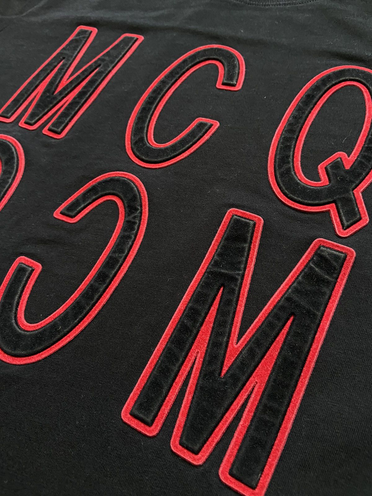 Alexander McQueen MCQ ALEXANDER MCQUEEN TEE BIG LOGO GOTHIC VIBES Y2K Size US M / EU 48-50 / 2 - 2 Thumbnail