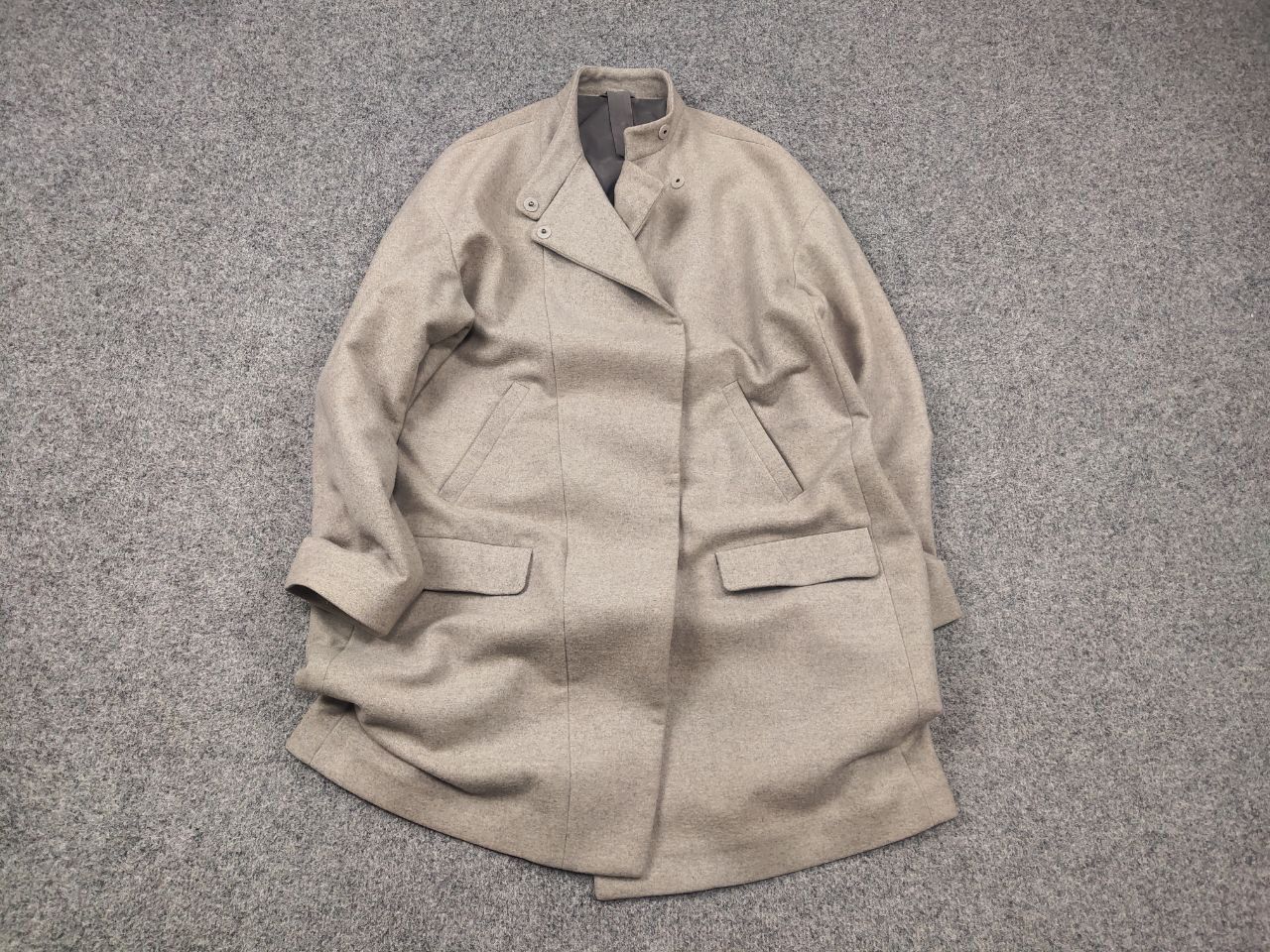 Brunello Cucinelli Brunello Cucinelli Wool Cashmere Blend Beige Coat Mid Jacket Size M / US 6-8 / IT 42-44 - 3 Thumbnail