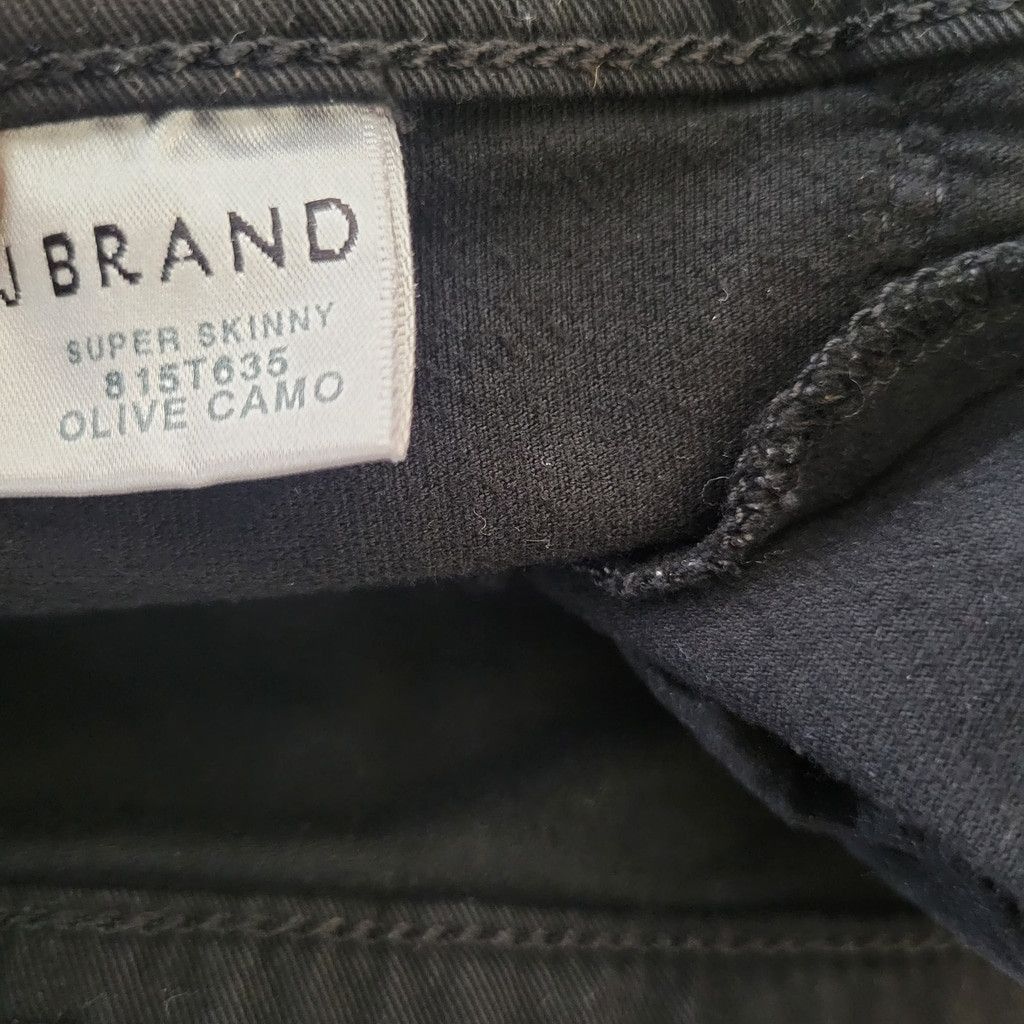J Brand J. BRAND Women Olive Camo Velvet Super Skinny Mid-Rise Pants Size 28" / US 6 / IT 42 - 8 Thumbnail