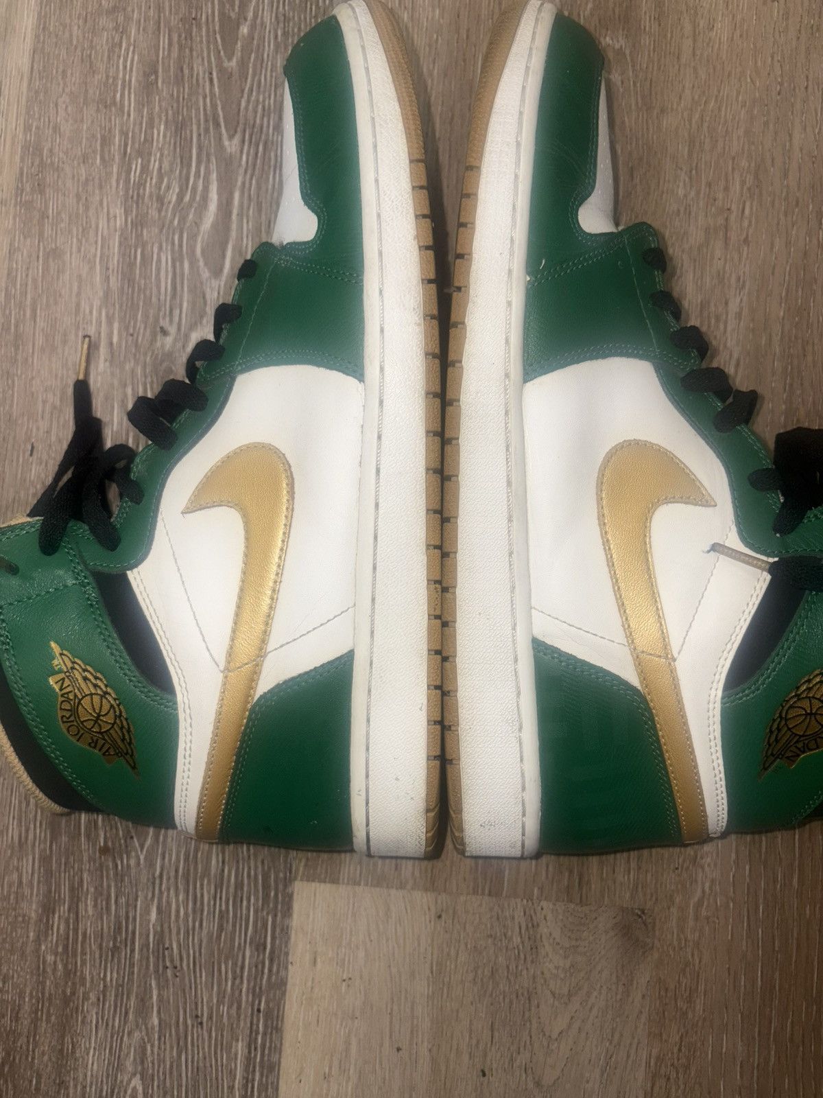 Jordan Brand Celtic jordan 1s Size US 13 / EU 46 - 2 Thumbnail