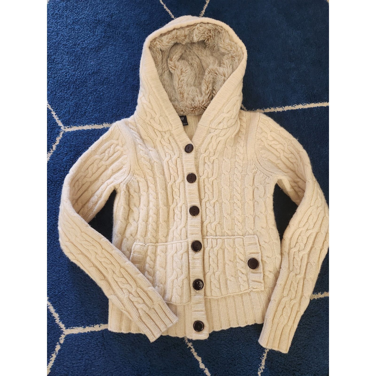Gap Gap Y2k Inspired Lamb's Wool Button Up Sweater-Lg Size L / US 10 / IT 46 - 1 Thumbnail