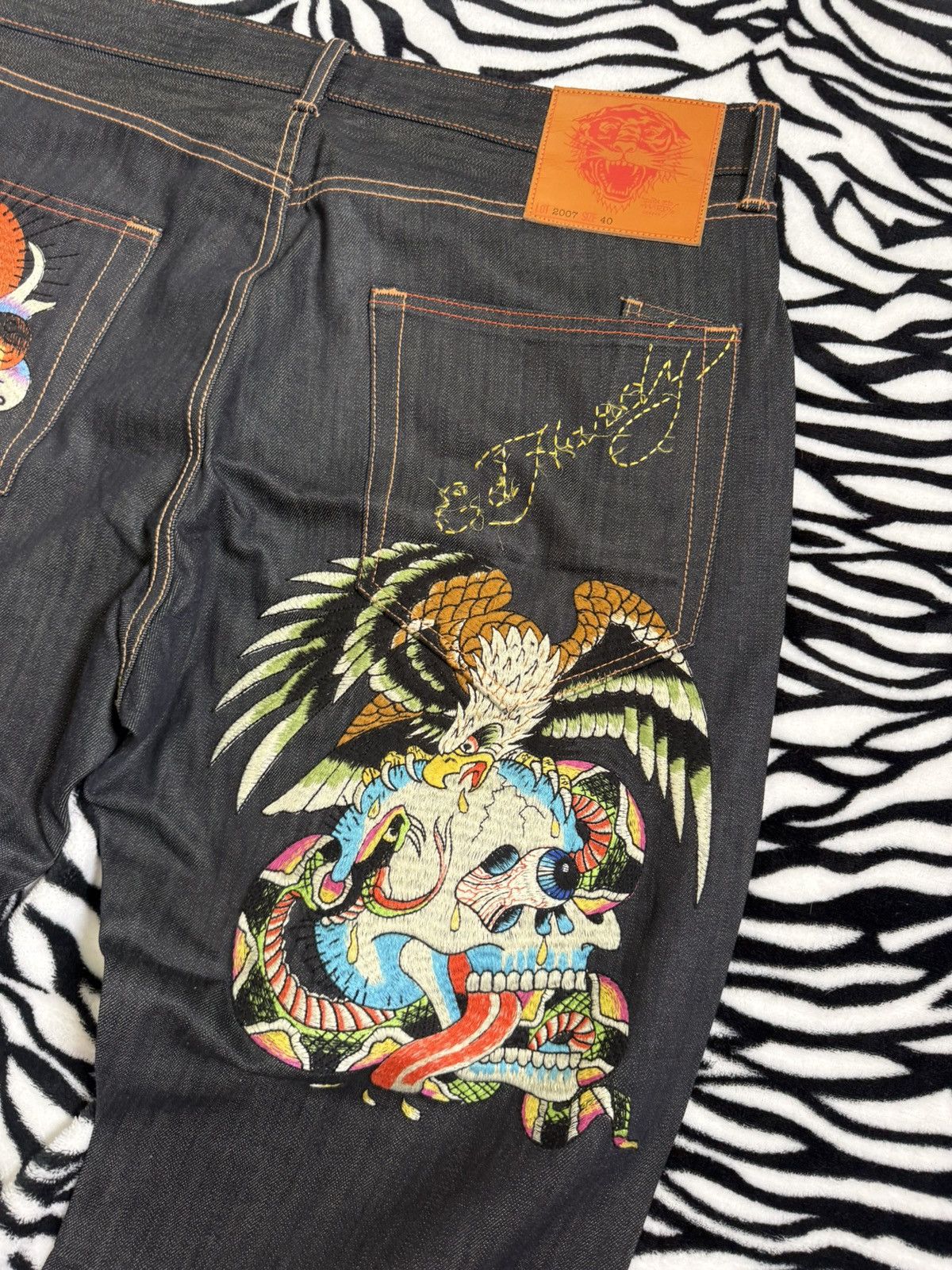 Ed Hardy Vintage Ed Hardy Embroidered Skull Y2K Style Baggy Jeans Size US 40 / EU 56 - 3 Thumbnail