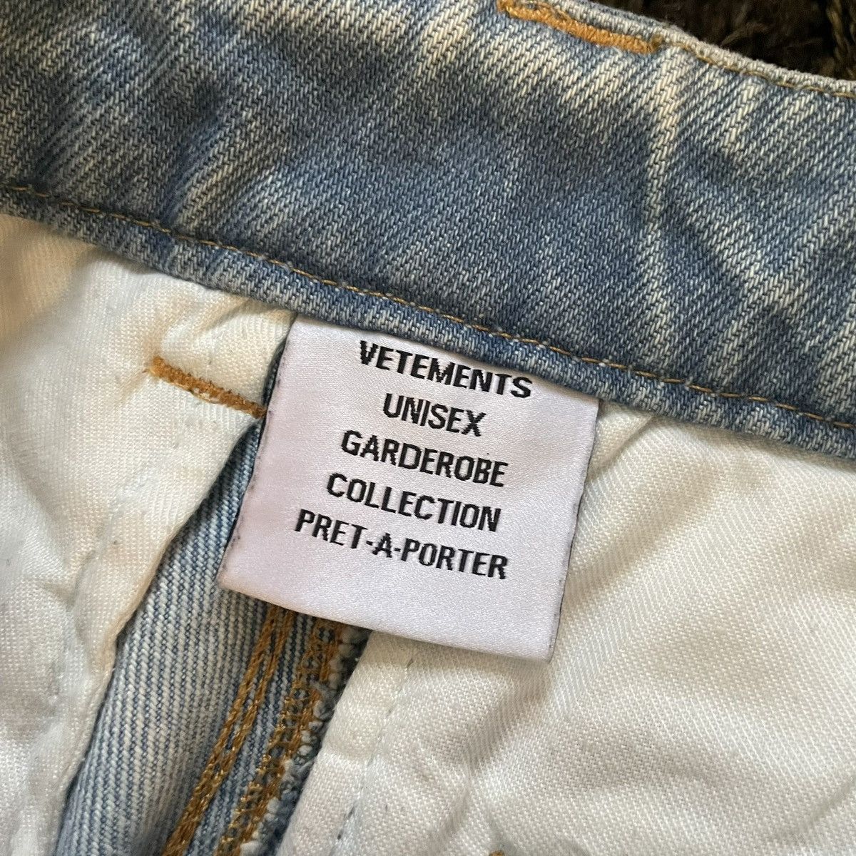 vetements transformer cargos