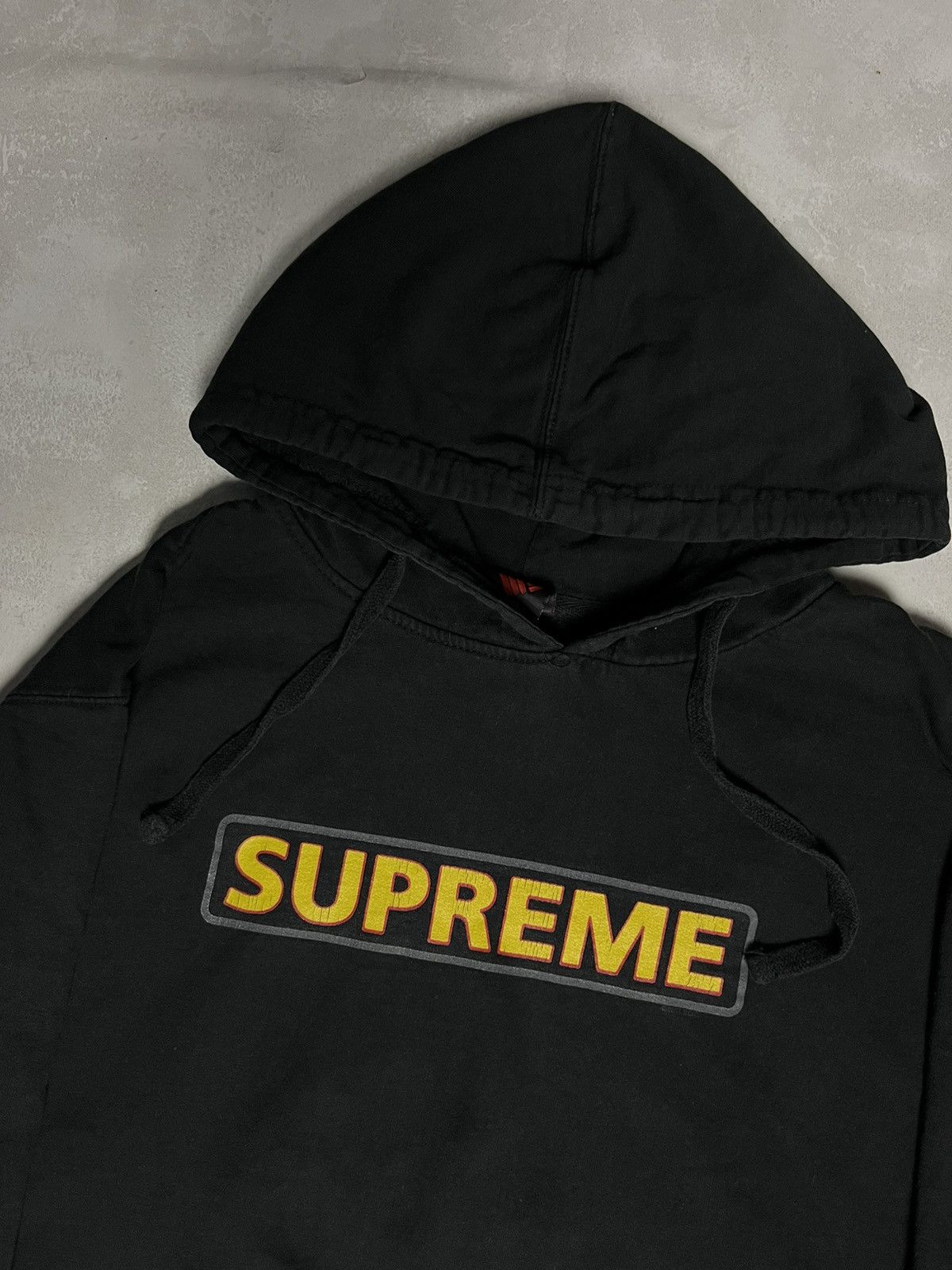 Powell Peralta × Supreme × Vintage Supreme Spellout Powell Peralta Hoodie Size US M / EU 48-50 / 2 - 5 Thumbnail