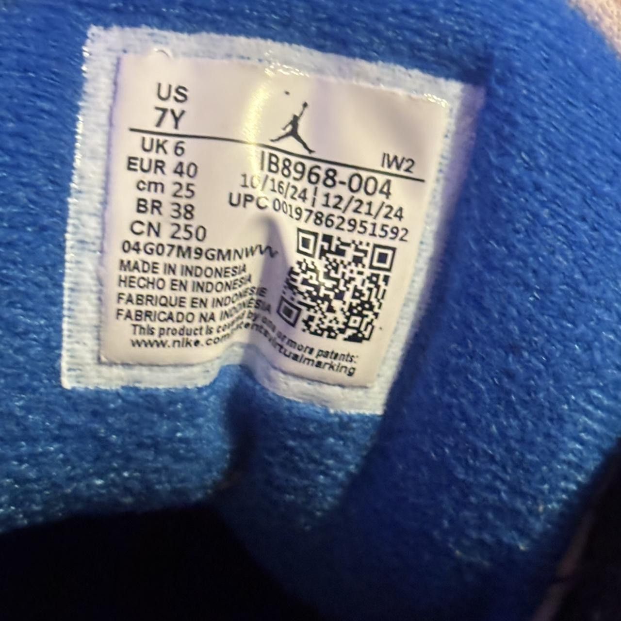 Other Nike Air Jordan 3 Retro Size US 7.5 / EU 40-41 - 3 Thumbnail