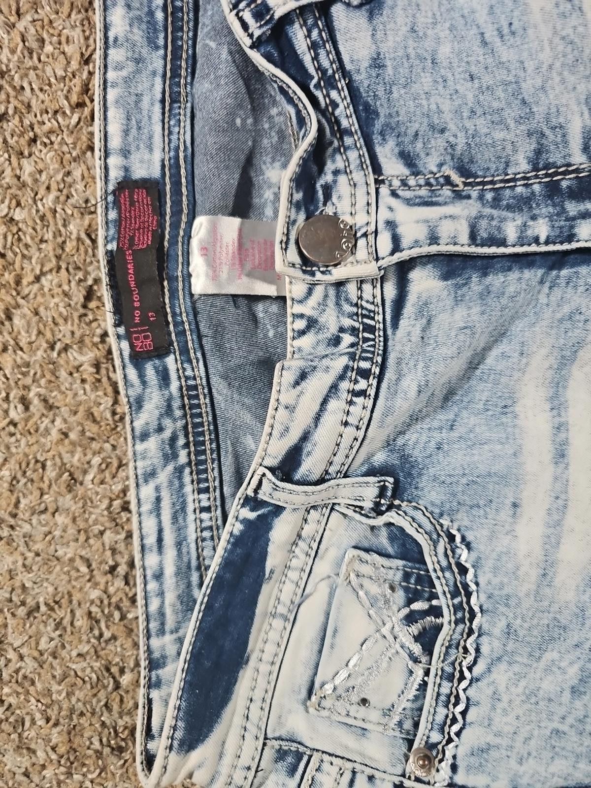 NBDN Nobrandedon NOBO No Boundaries Cuffed Capris 13 Size 30" / US 8 / IT 44 - 3 Thumbnail