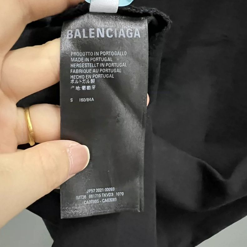 Balenciaga Balenciaga Black Embroidered Letter Short Sleeve Size US S / EU 44-46 / 1 - 4 Thumbnail