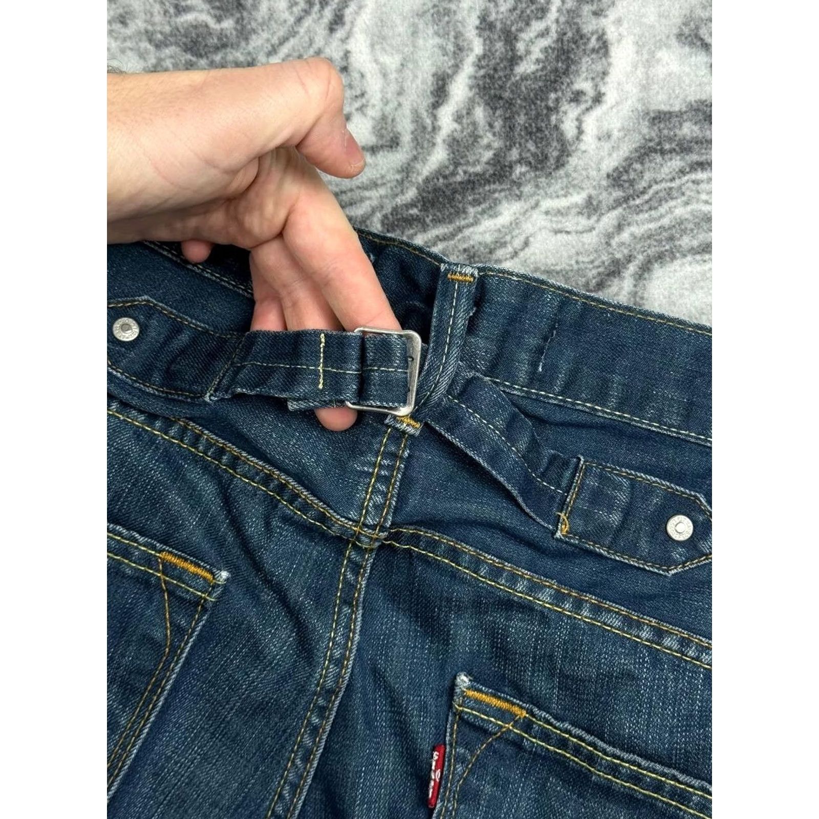 Levi's VINTAGE Levis 503 Jeans Loose Cinch Blue Men Size L 34 Size US 33 - 5 Thumbnail