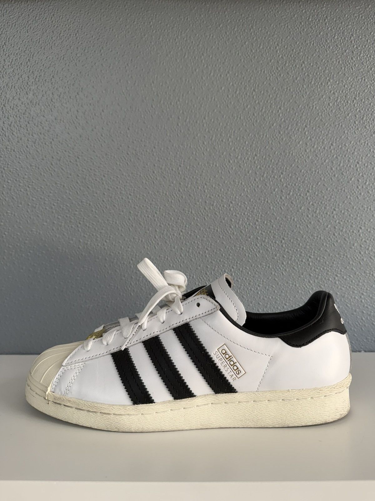 Adidas Superstar Vintage White Black JR2701 Size US 8 / EU 41 - 8 Thumbnail