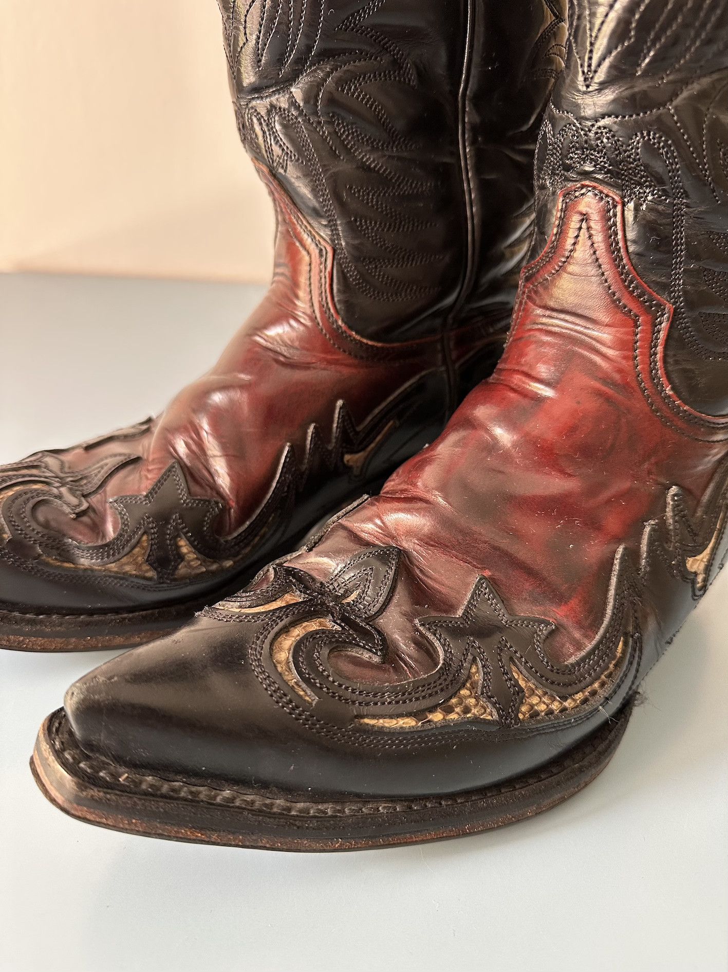 Sendra Sendra Cuban Heel Cowboy Boots - UK7/EU40 leather & python Size US 7 / EU 40 - 16 Thumbnail