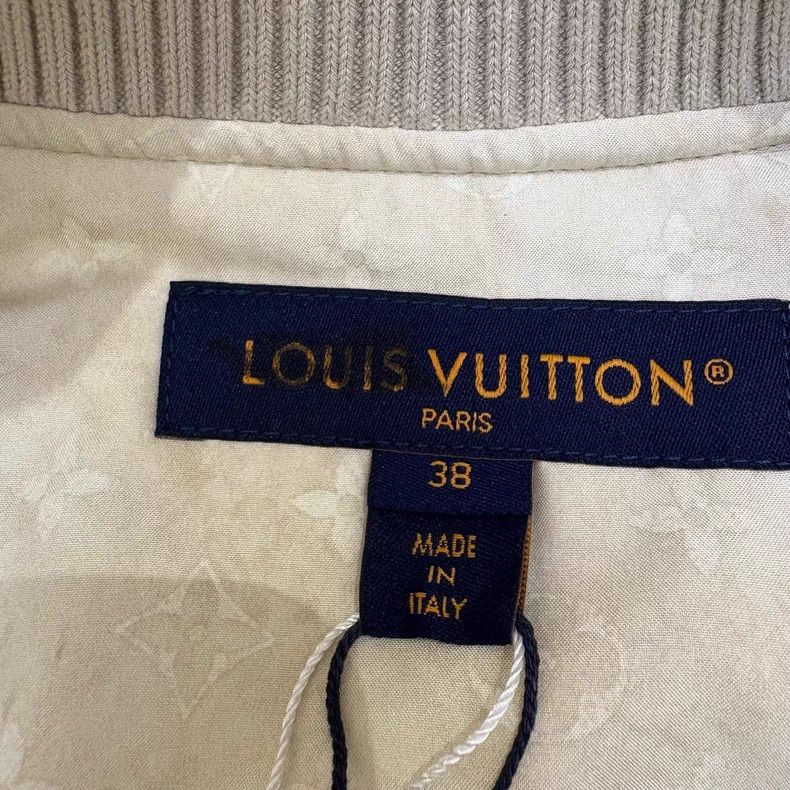 Louis Vuitton Louis Vuitton SS24 logo full print cropped turtleneck jack Size XS / US 0-2 / IT 36-38 - 7 Thumbnail