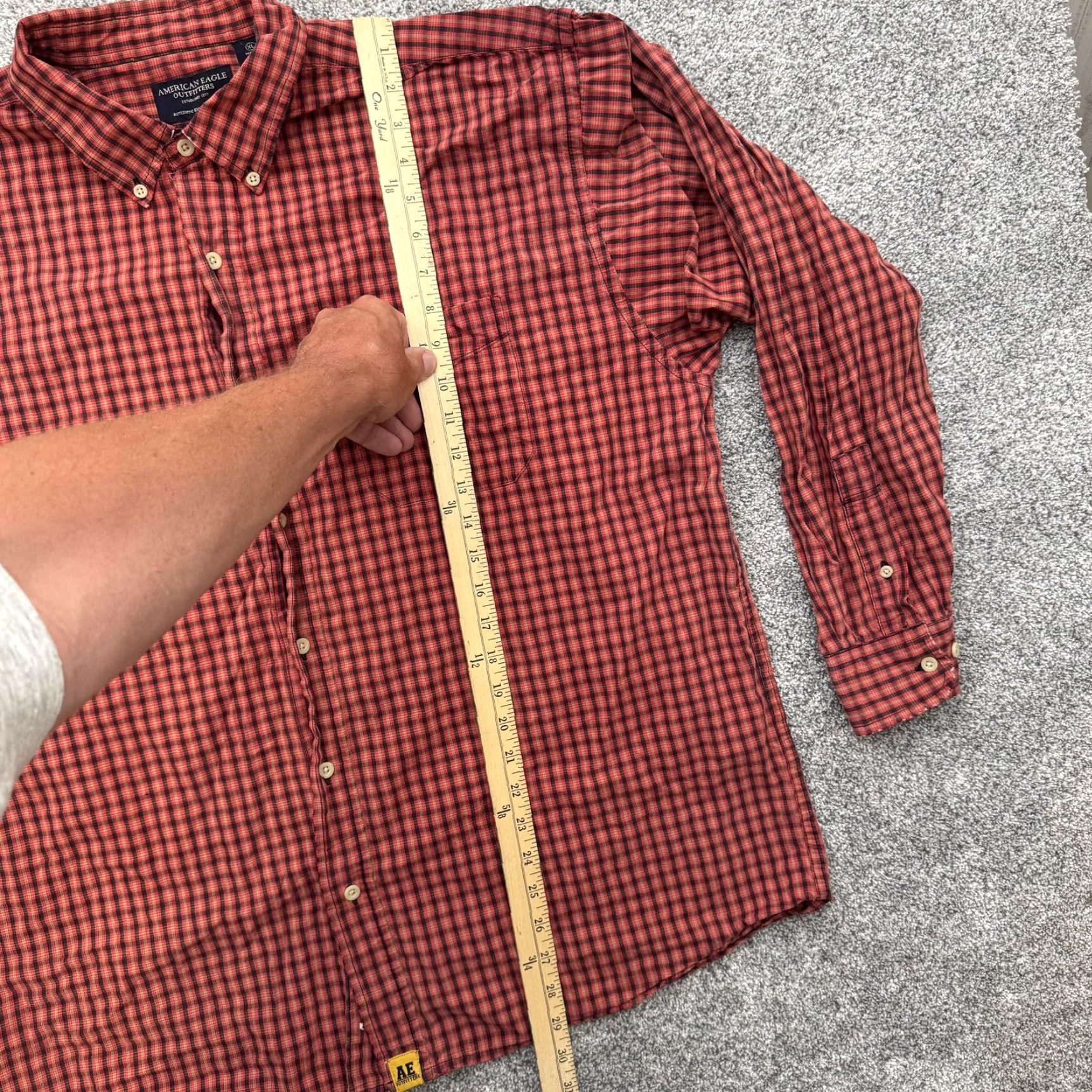 American Eagle Outfitters VINTAGE American Eagle Outfitters Shirt XL Plaid Red Button-Down Collared Long Sleeve Men Regular 90s Grunge Preppy Distress Layering Size US XL / EU 56 / 4 - 2 Thumbnail