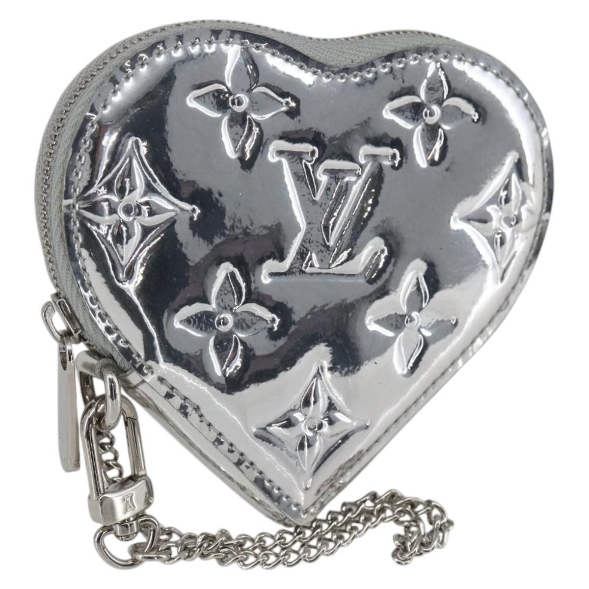 Louis Vuitton Louis Vuitton Heart Coin Purse Monogram Miroir PVC Size ONE SIZE - 1 Thumbnail