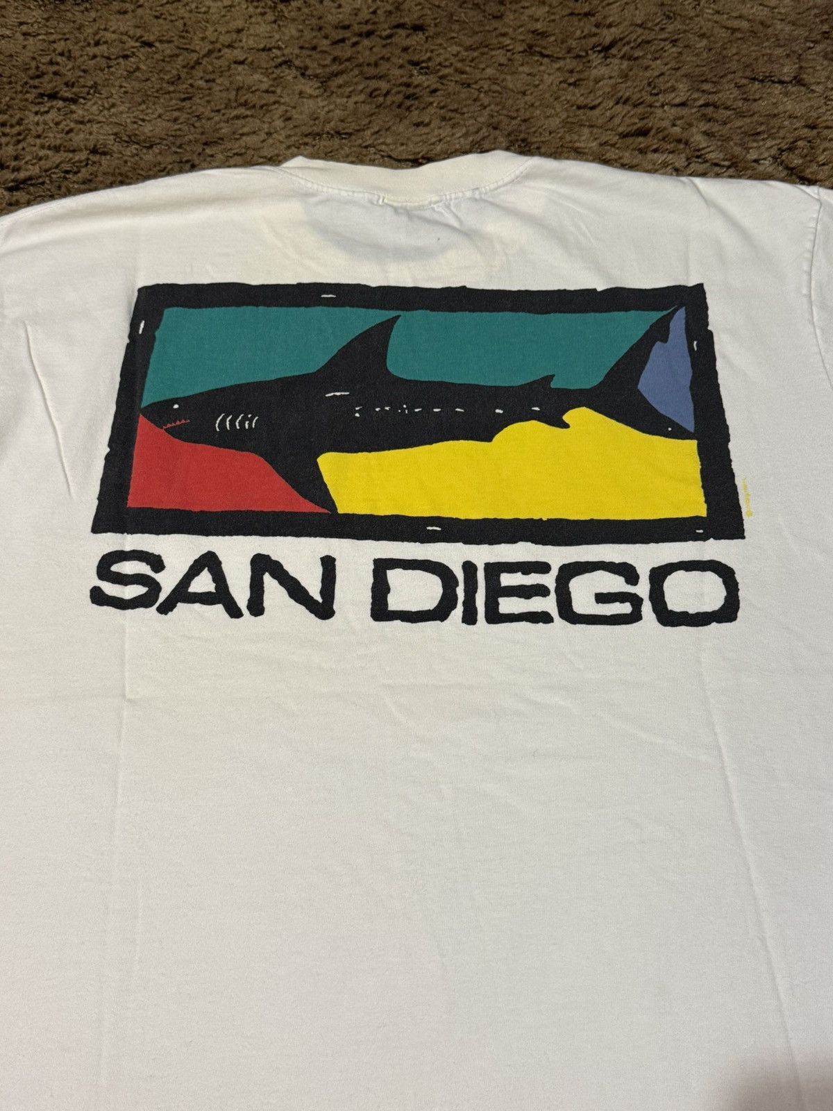 Vintage 90s Crazy Shirt San Diego Shark Art T-Shirt Tee White Large Size US L / EU 52-54 / 3 - 2 Thumbnail