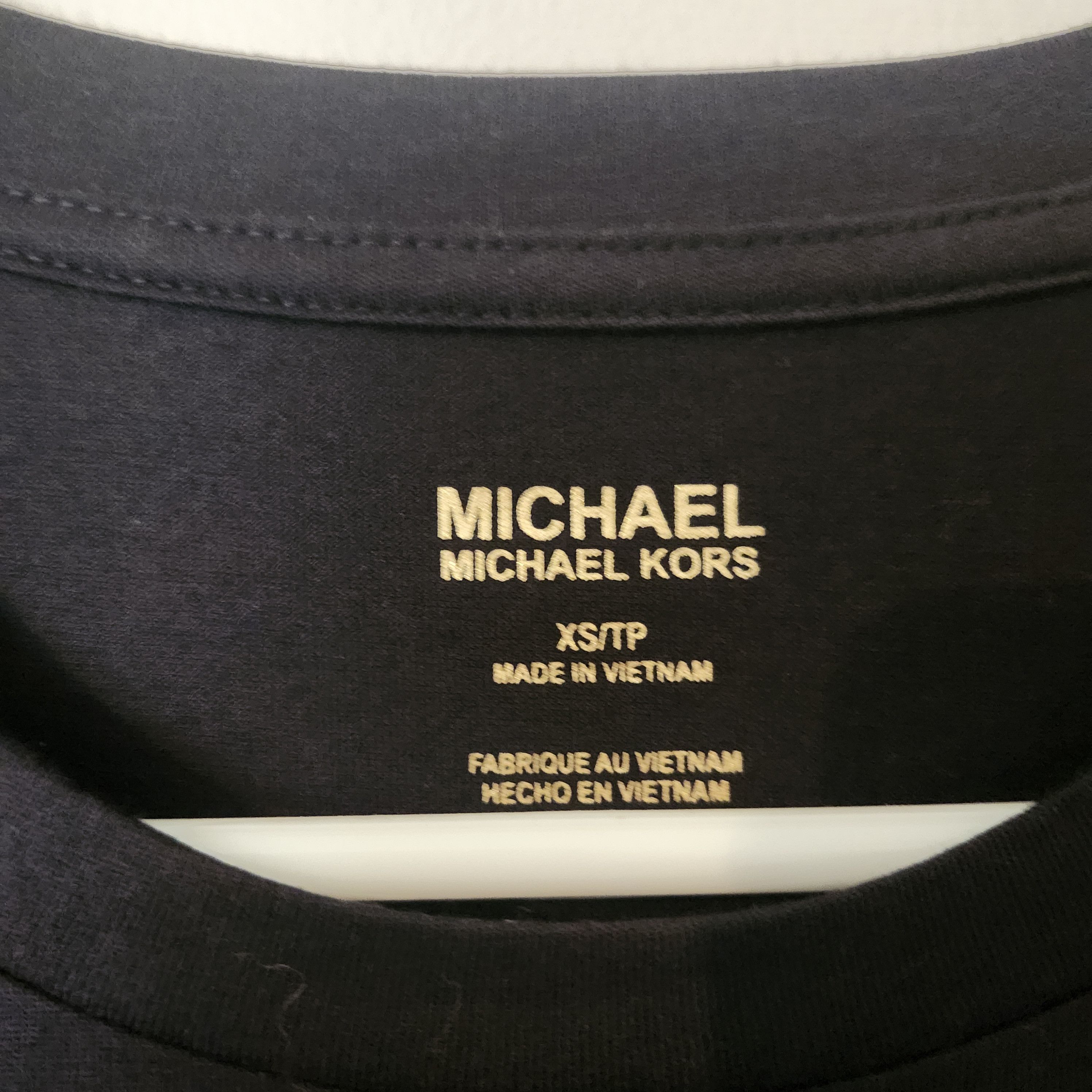 Michael Kors NWT MICHAEL Kors Women's XS Black Grommet Tie Front Top Size XS / US 0-2 / IT 36-38 - 3 Thumbnail