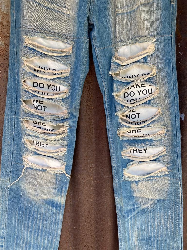 Dolce & Gabbana Archives by Dolce And Gabbana distressed poems jeans Size US 31 - 3 Thumbnail