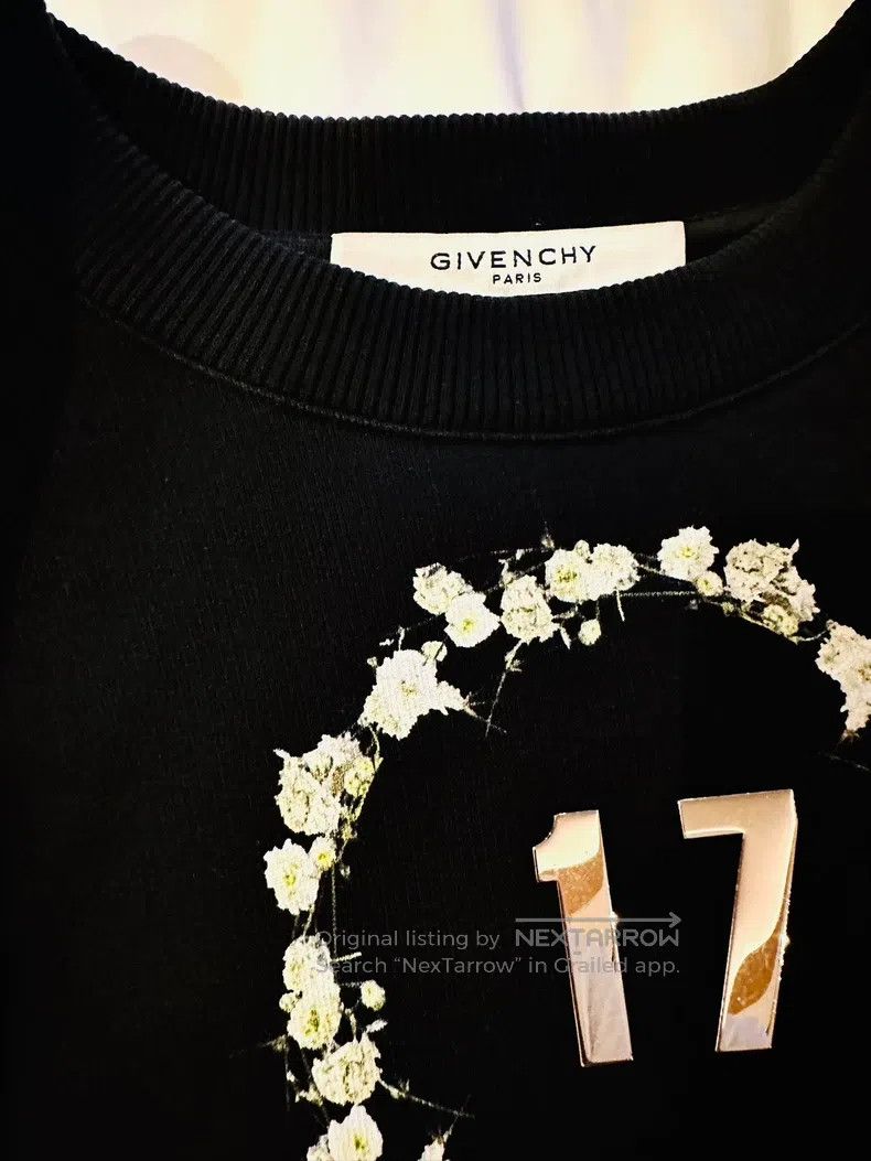 Givenchy Givenchy Mirror Logo Men's Black Fleece Sweatshirt Size US M / EU 48-50 / 2 - 2 Thumbnail