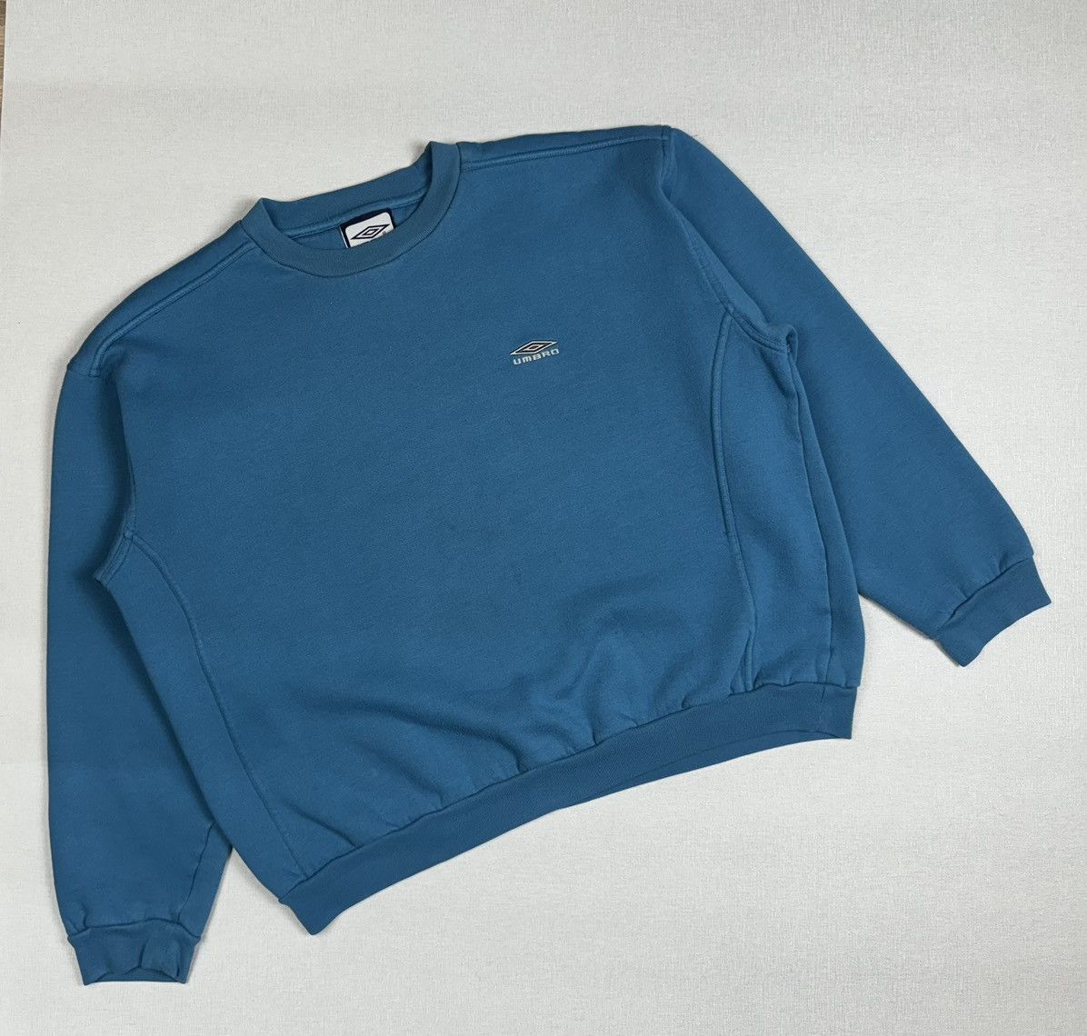 Umbro × Vintage Men’s Vintage Umbro Oversized Sweatshirt size XL Size US XL / EU 56 / 4 - 1 Thumbnail