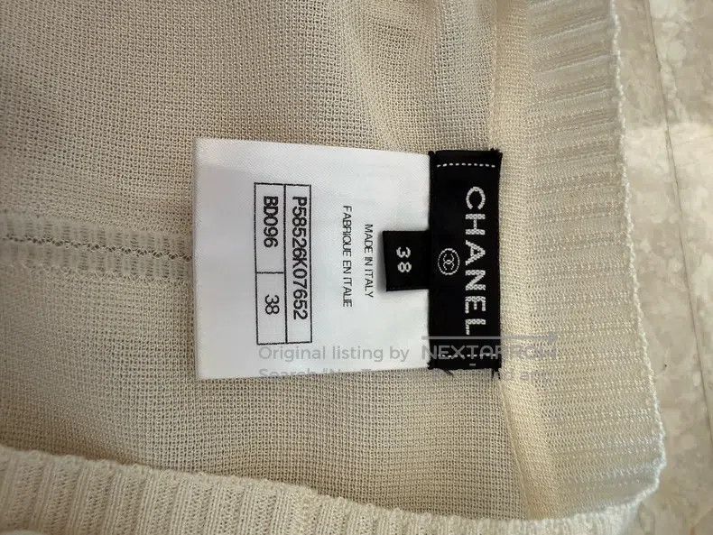 Chanel Chanel 18-year-old milky white knitted round-neck lace lon Size XS / US 0-2 / IT 36-38 - 3 Thumbnail