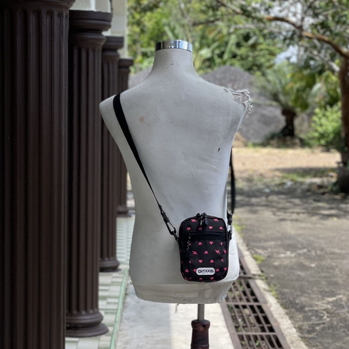 Other Outdoor Products Sling Bag Full Print Quick Pocket Style Size ONE SIZE - 1 Thumbnail